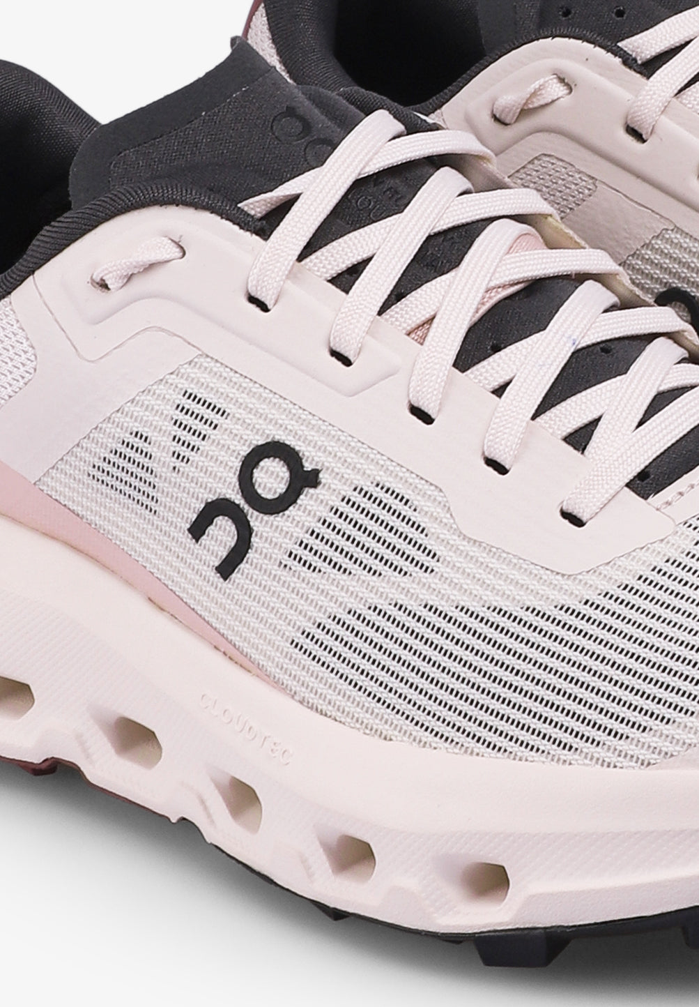 ON  | SNEAKERS CLOUDVISTA 3 MUJER