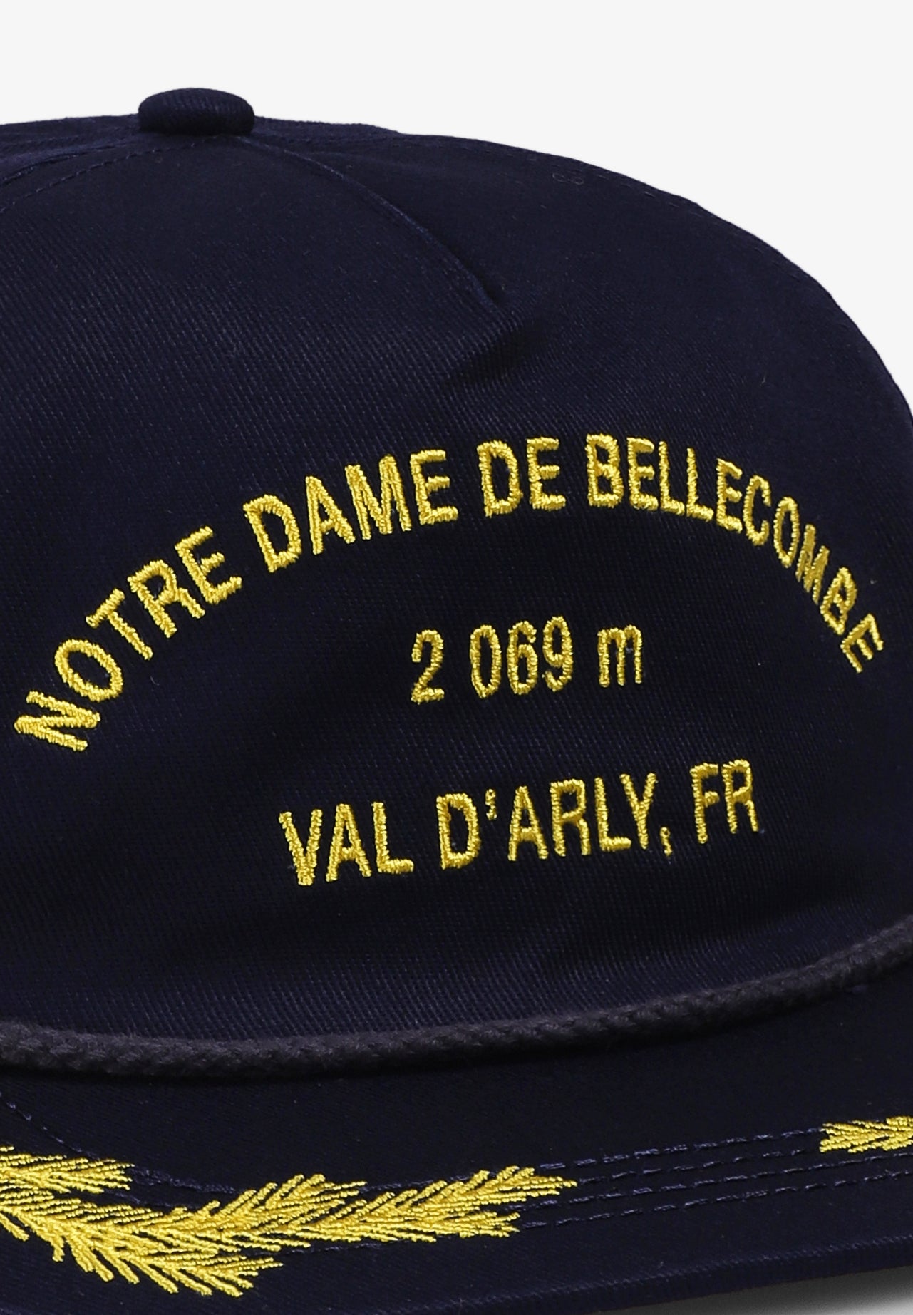 VISIT | GORRA BELLECOMBE