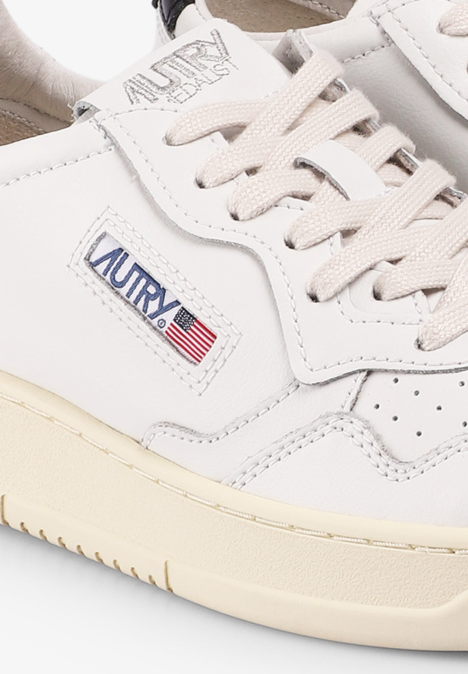 AUTRY | MEDALIST LOW LEATHER