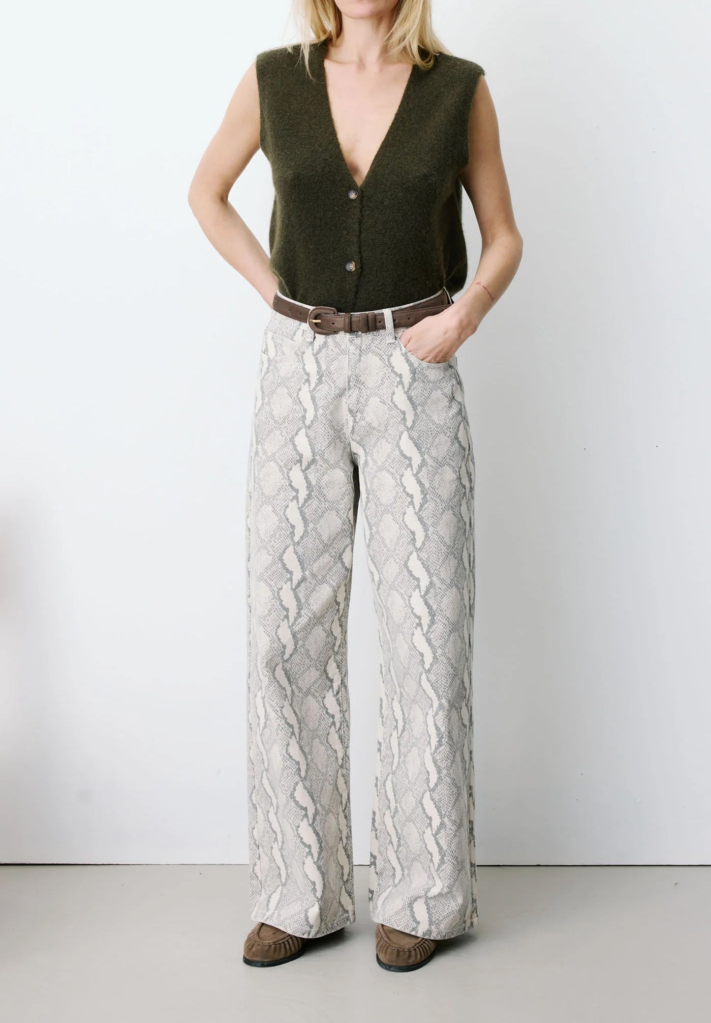 GRACE & MILA | PANTALÓN DENIM SOCCA