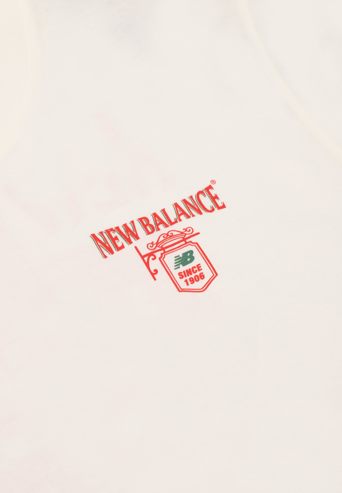 NEW BALANCE | GRAB A BITE LONDON T-SHIRT