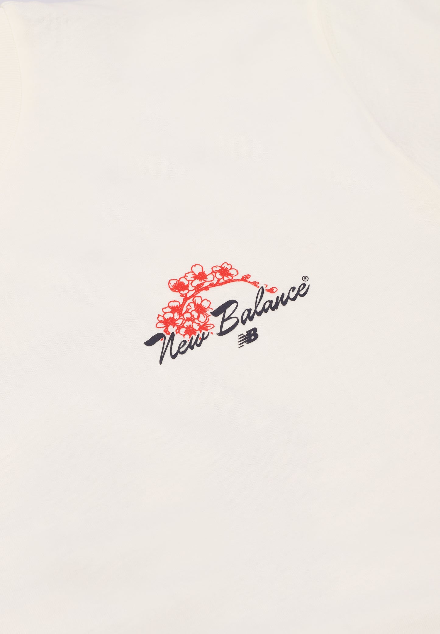 NEW BALANCE | GRAB A BITE TOKYO T-SHIRT