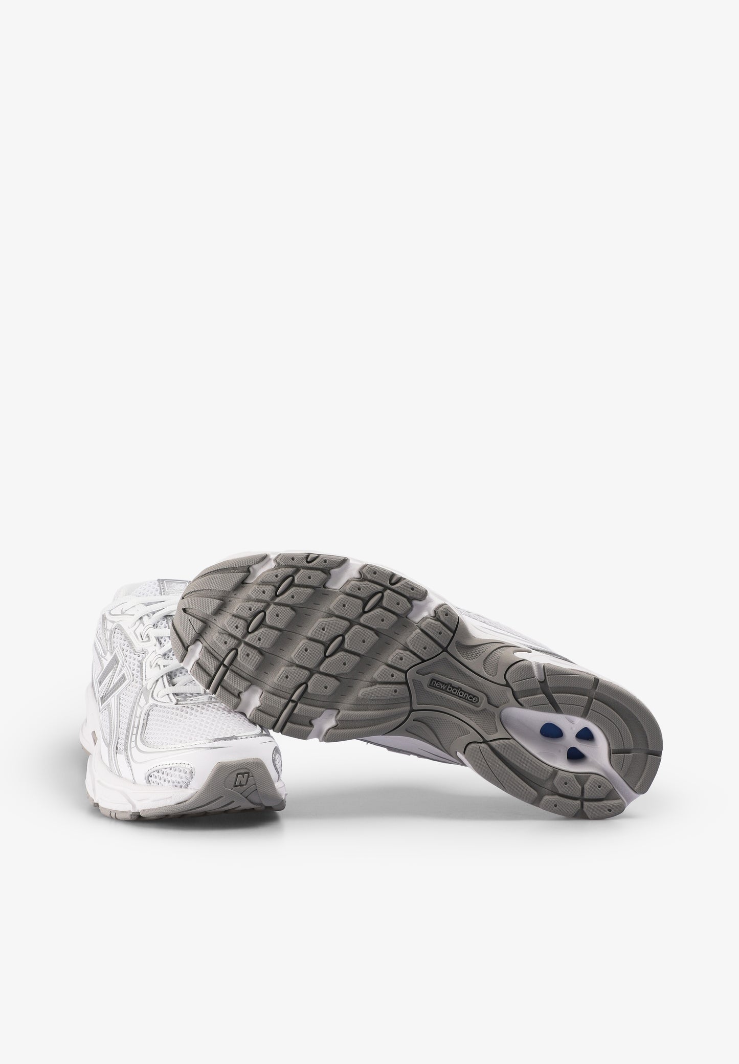 NEW BALANCE | SNEAKERS 740