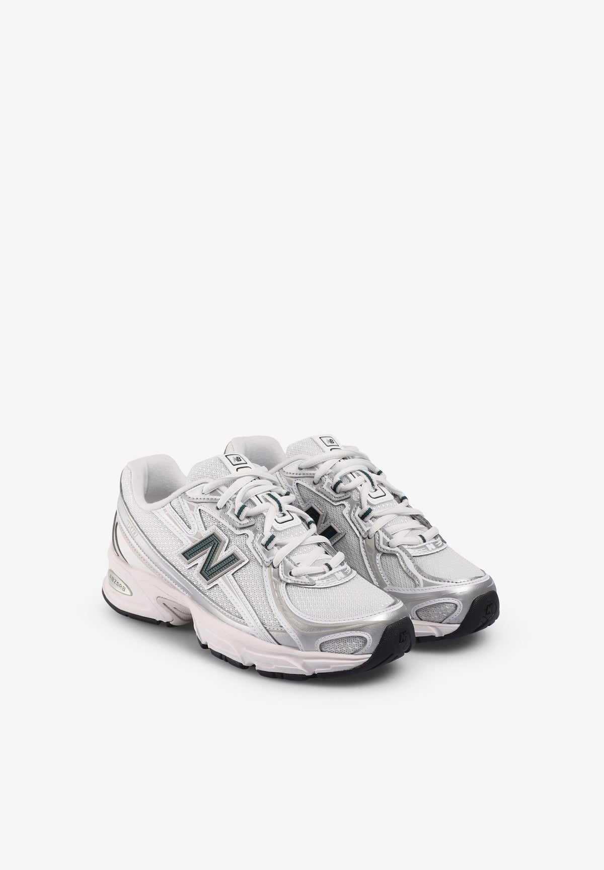 NEW BALANCE | SNEAKERS 740 MUJER