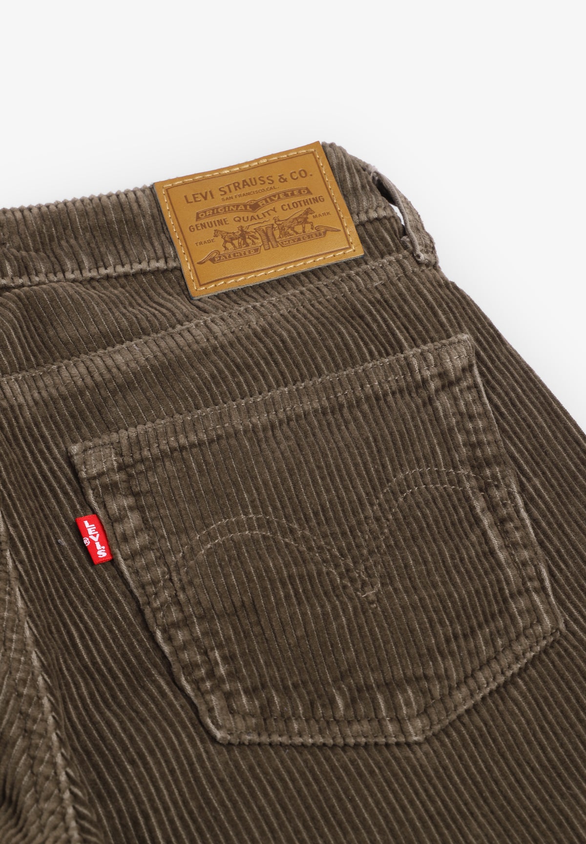 LEVIS | LOW LOOSE CANTEEN CORDUROY