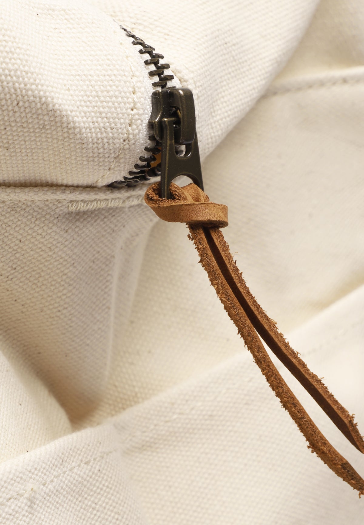DEUS EX MACHINA | BOXIN CANVAS DUFFLE