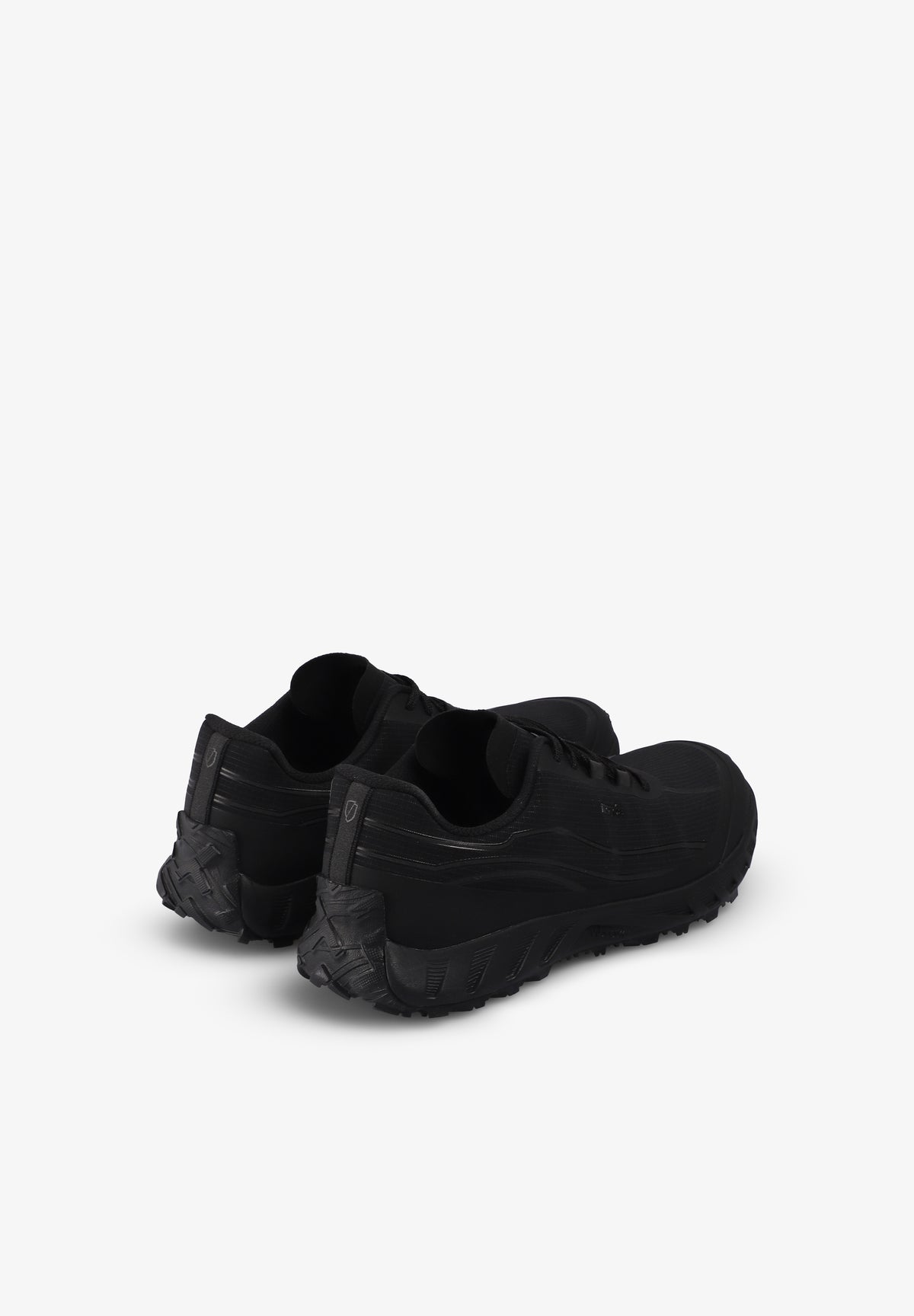 NORDA | SNEAKERS 002