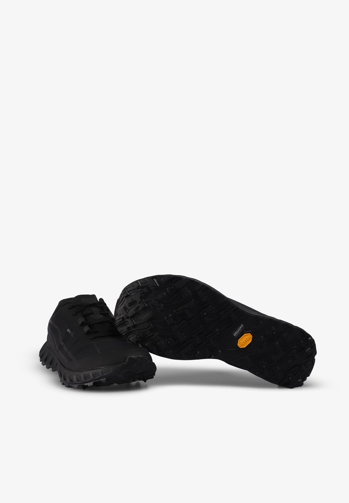 NORDA | SNEAKERS 002