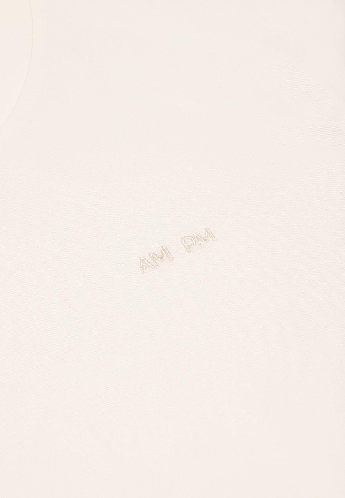 FROM AM TO PM | LA CAMISETA