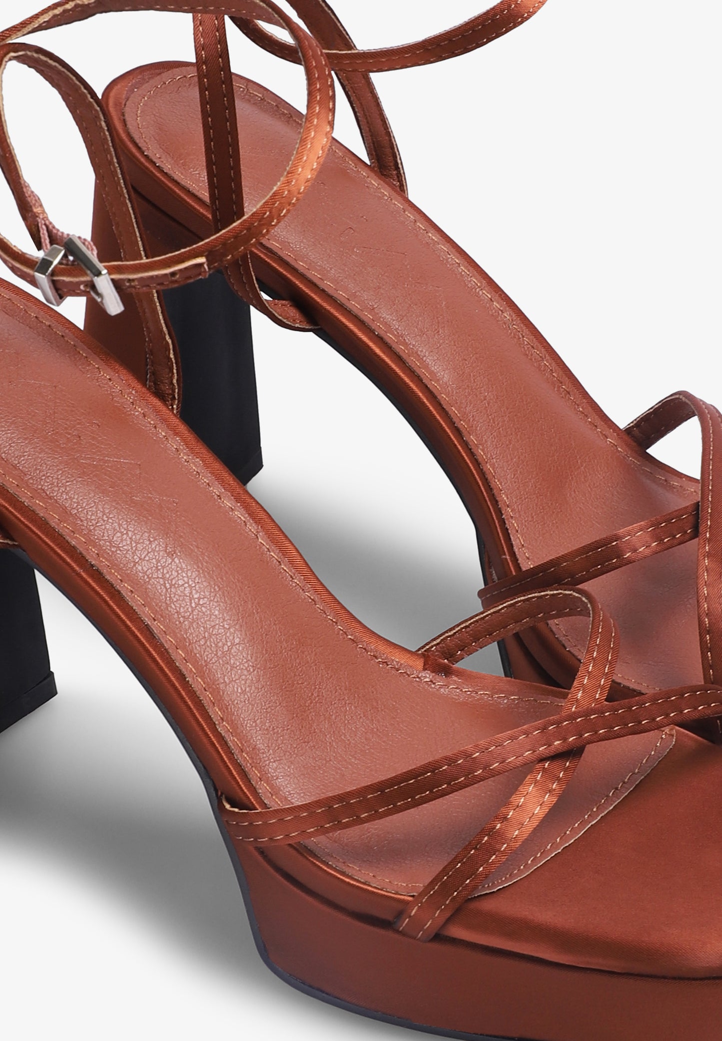 MIM SHOES | SANDALIA DE TACÓN GRETA