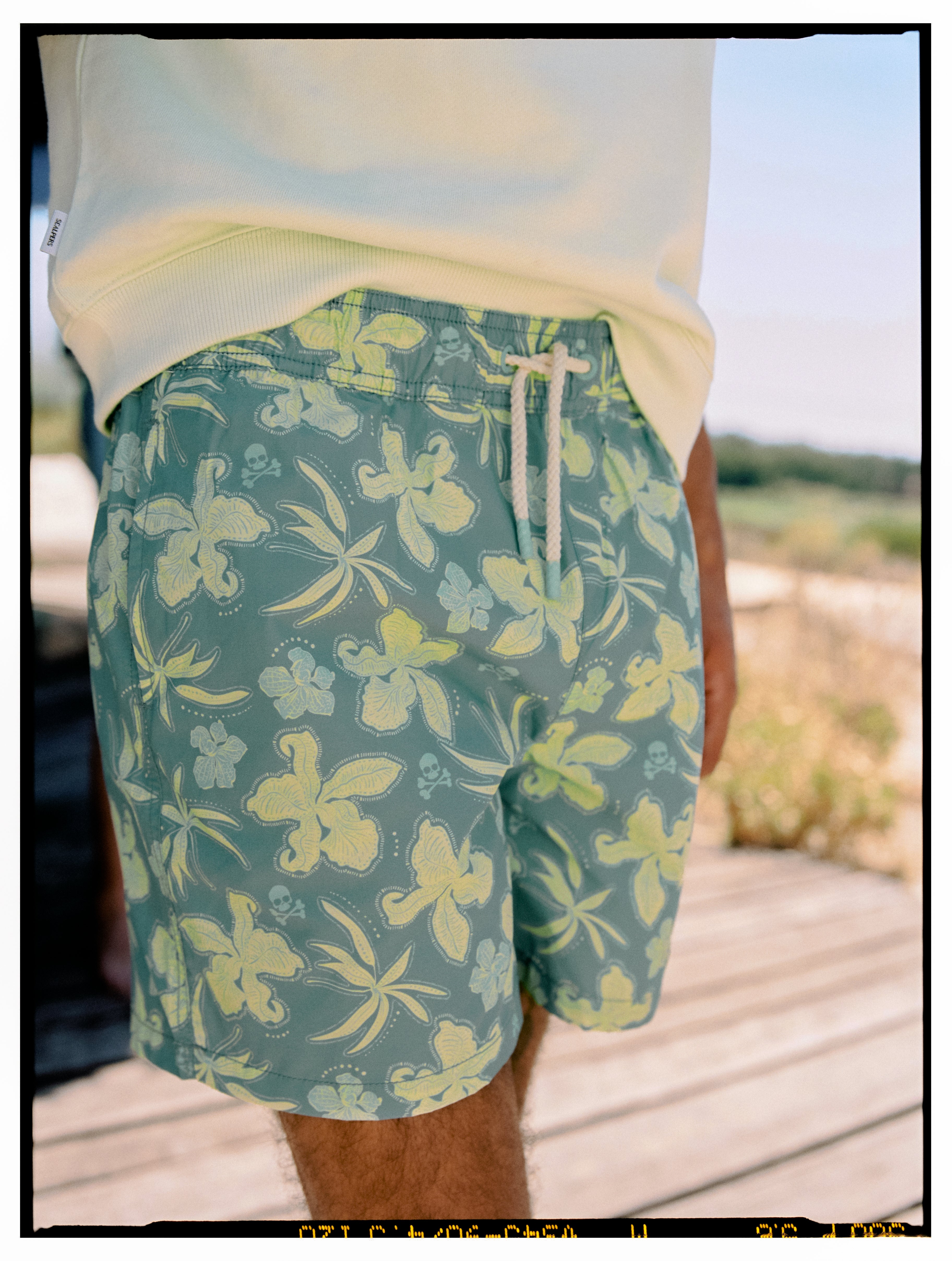 BAÑADOR ESTAMPADO FLORES