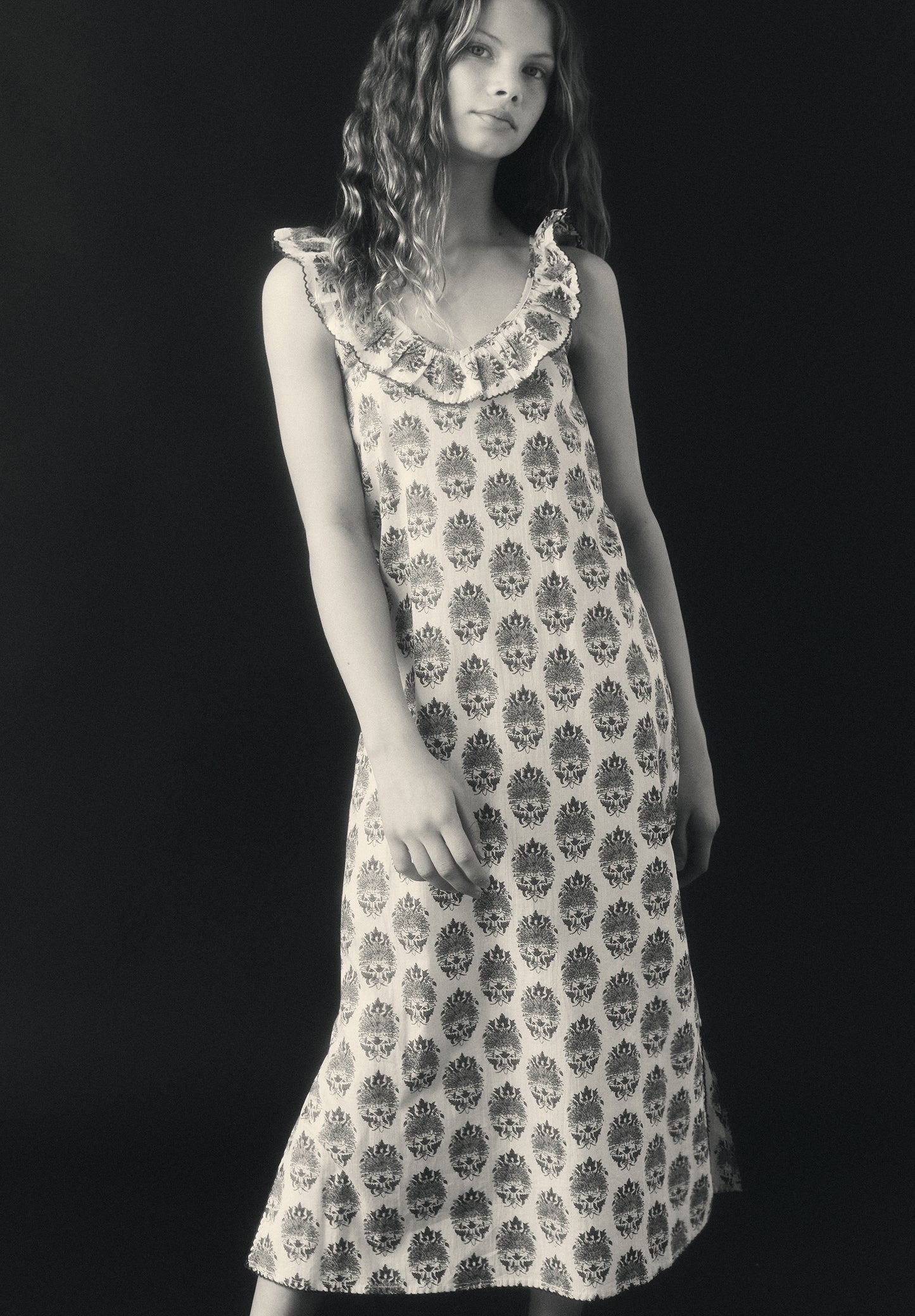 VESTIDO MIDI ESTAMPADO