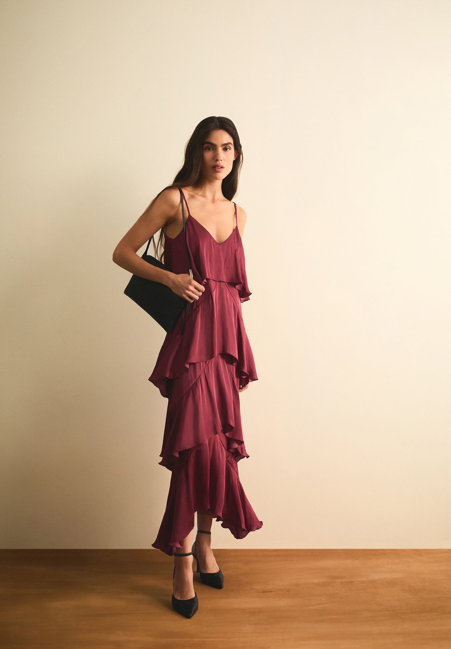 VESTIDO LENCERO VOLANTES