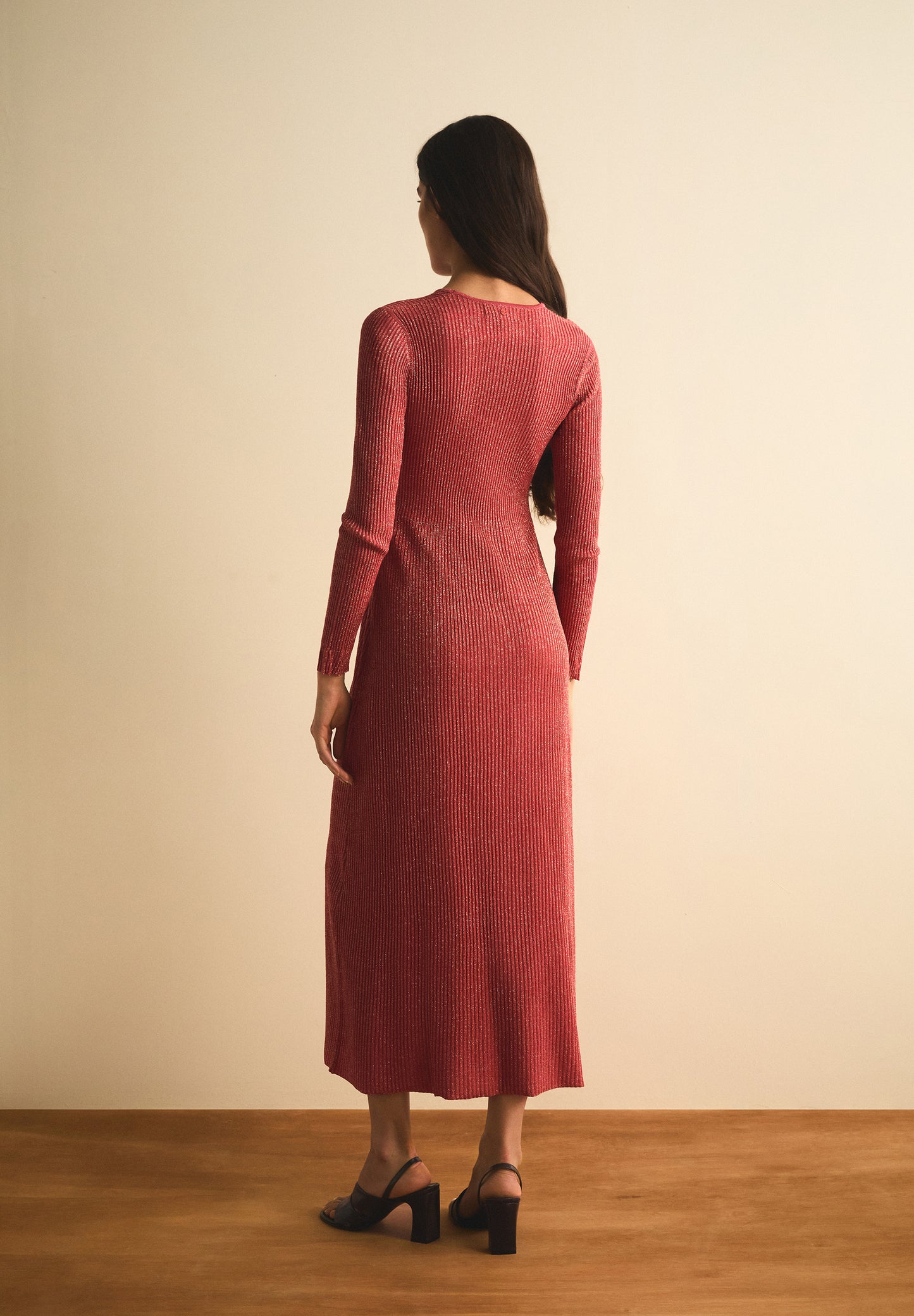 VESTIDO MIDI PUNTO LÚREX