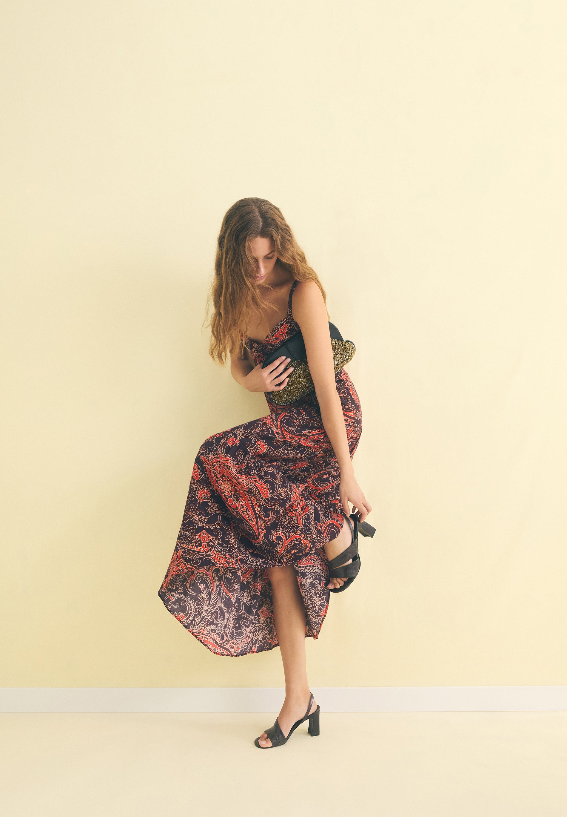 VESTIDO ESTAMPADO ESTRUCTURA