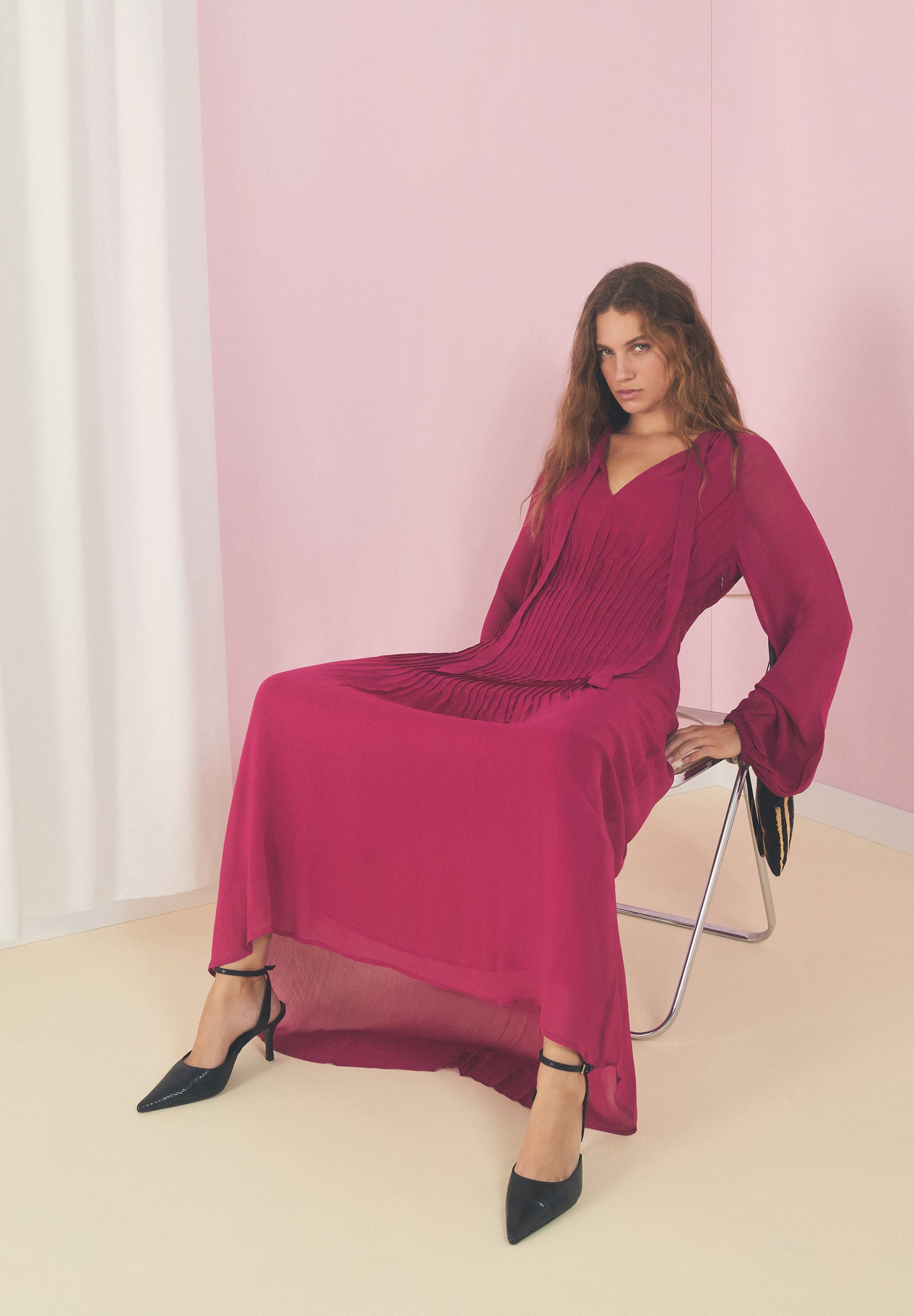 VESTIDO CUERPO PLISADO