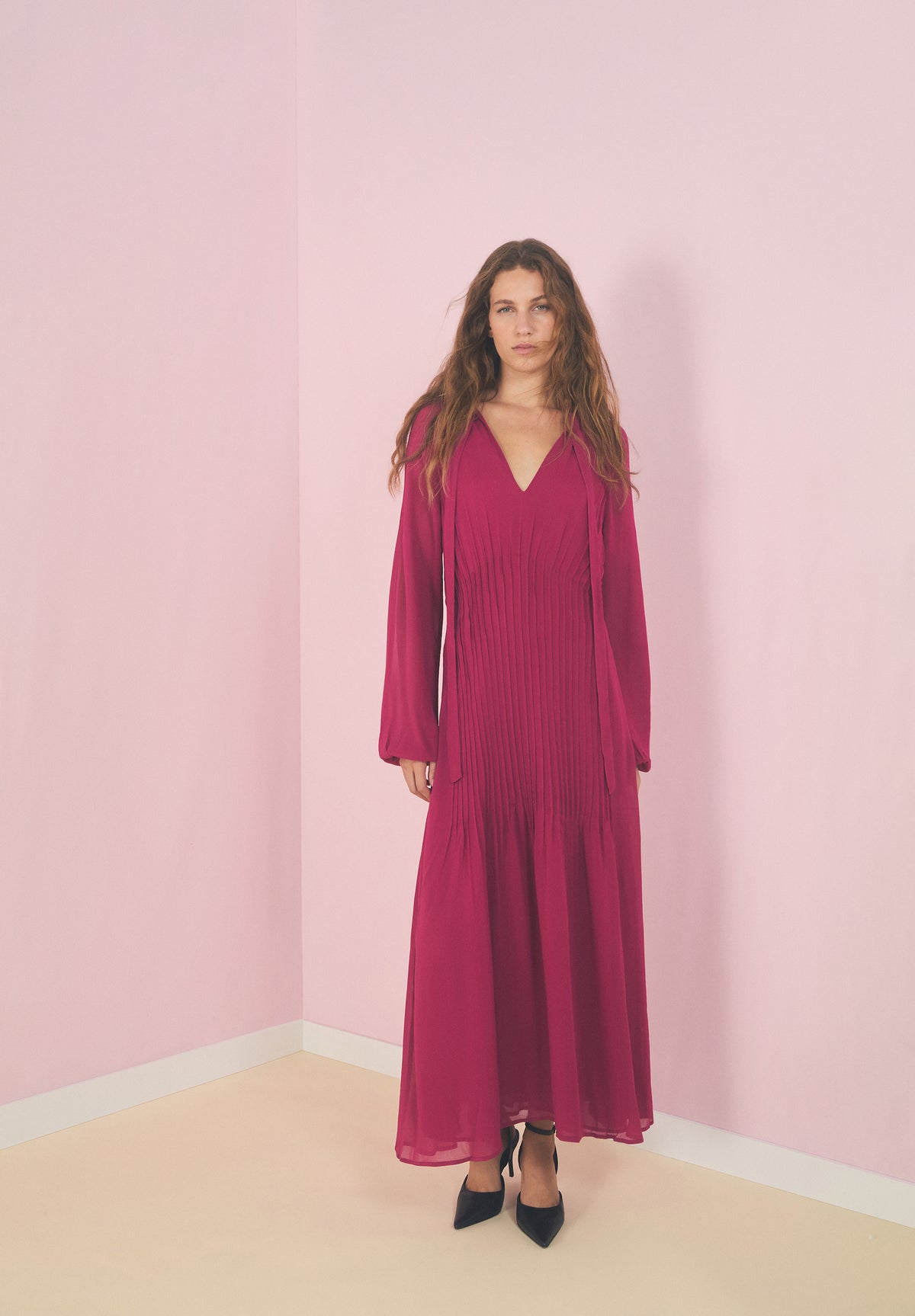 VESTIDO CUERPO PLISADO
