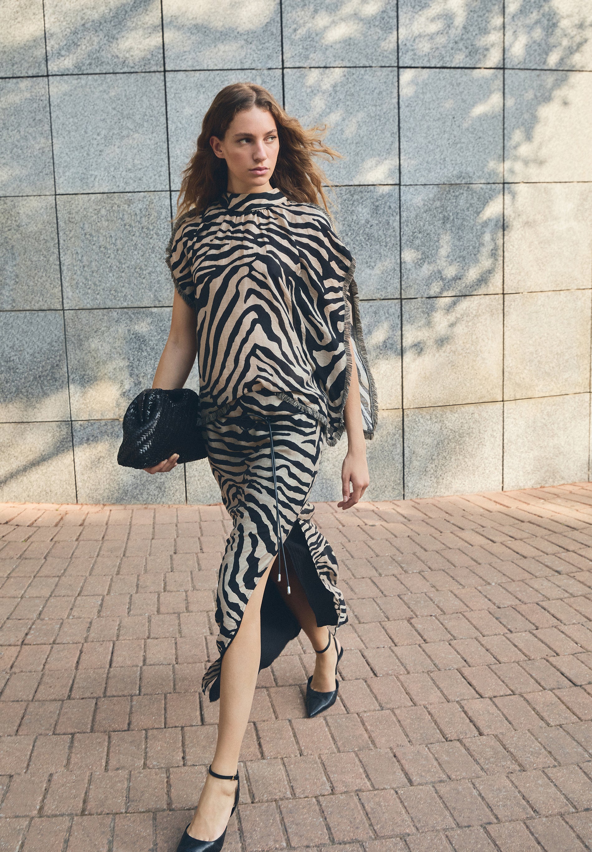 FALDA ANIMAL PRINT ABERTURA