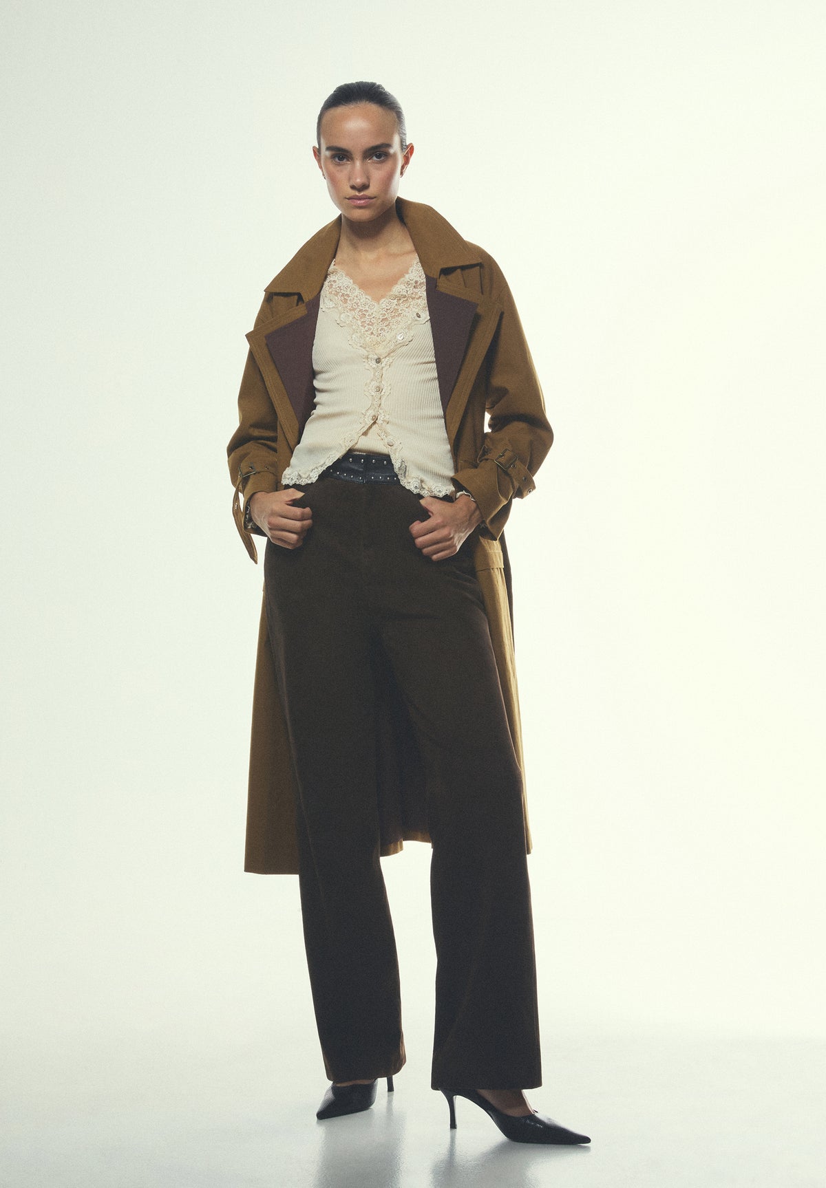 PANTALÓN PIEL STUDS