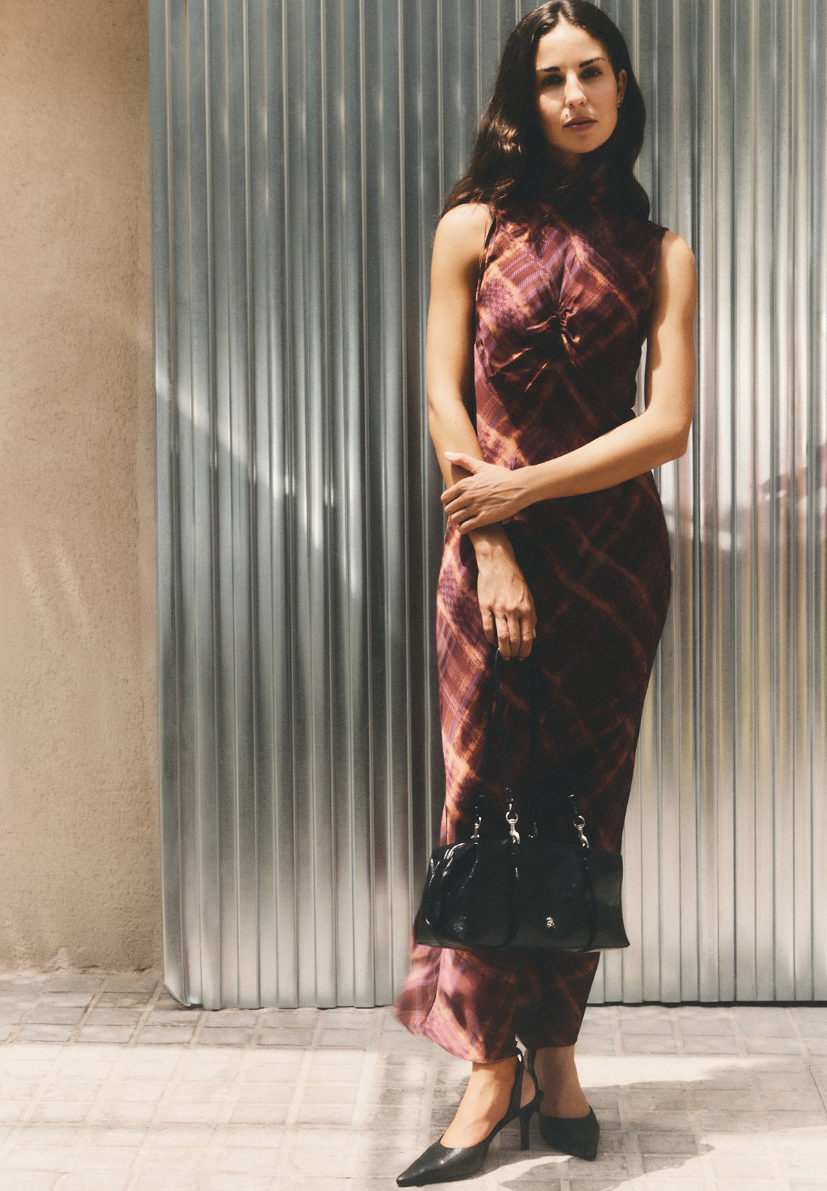 VESTIDO CUELLO HALTER ESTAMPADO