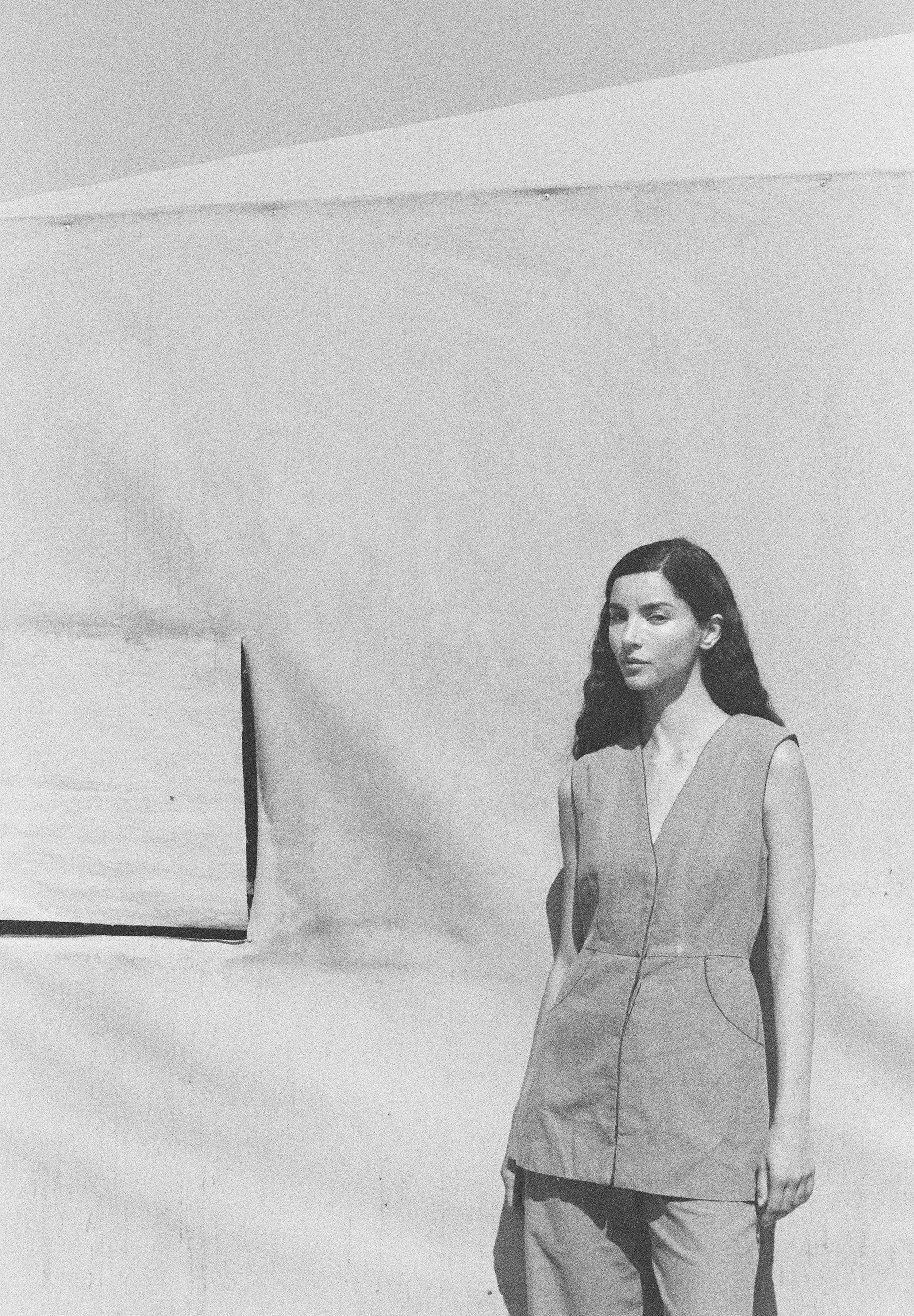 CHALECO COSTURAS CONTRASTE