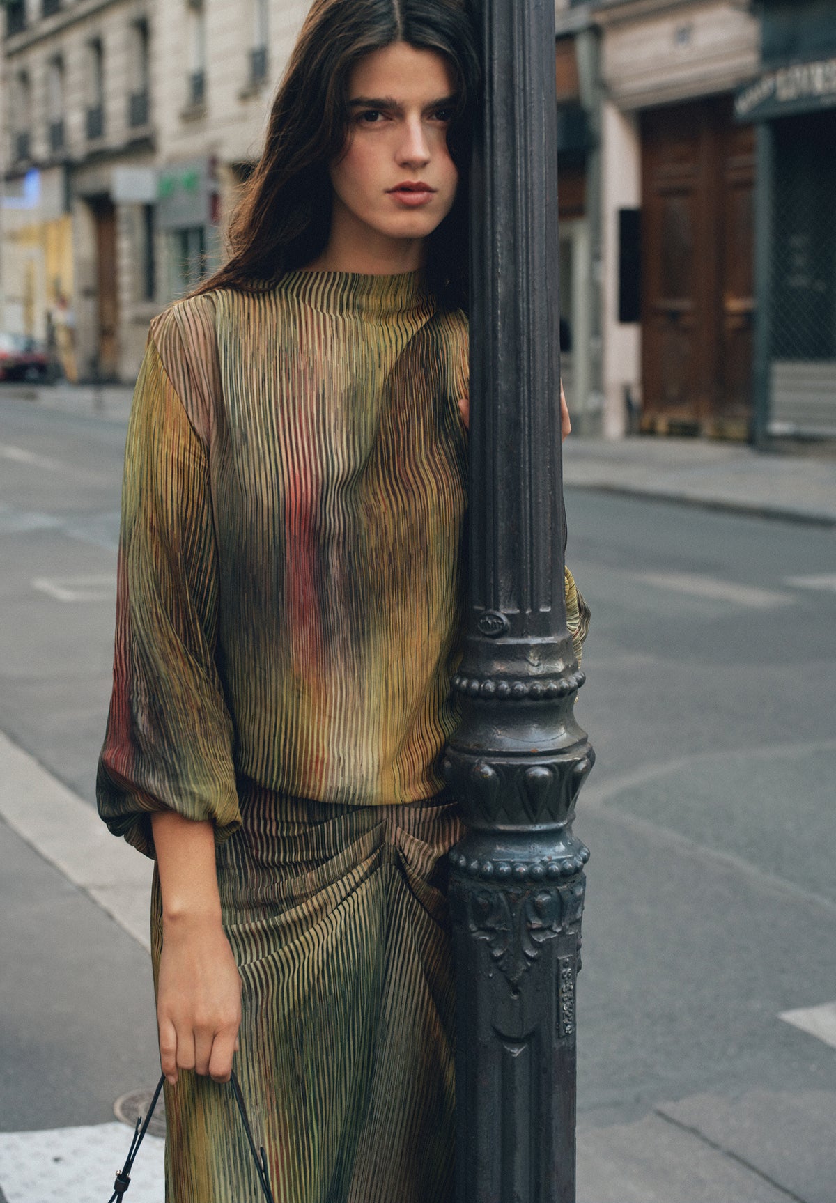 BLUSA PLISADA MULTICOLOR