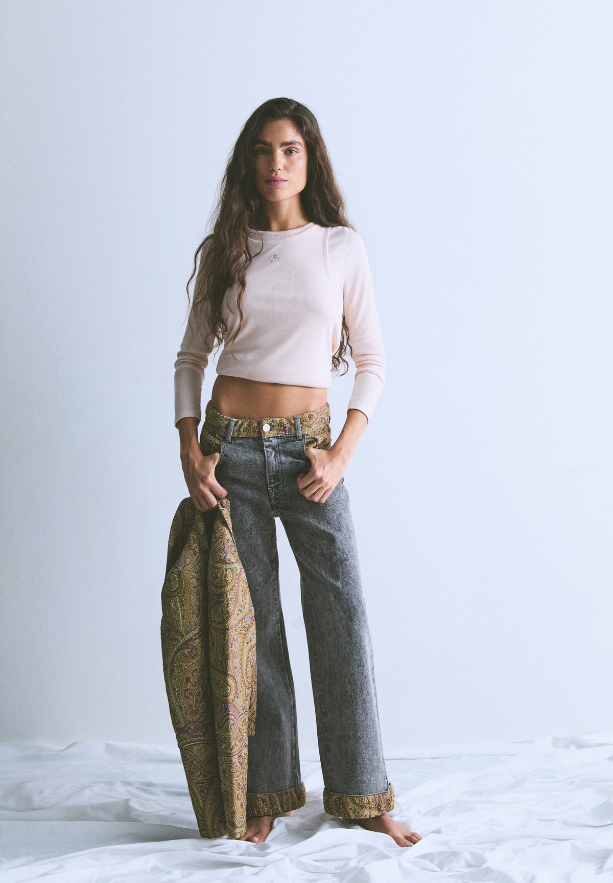 JEANS DETALLE PAISLEY