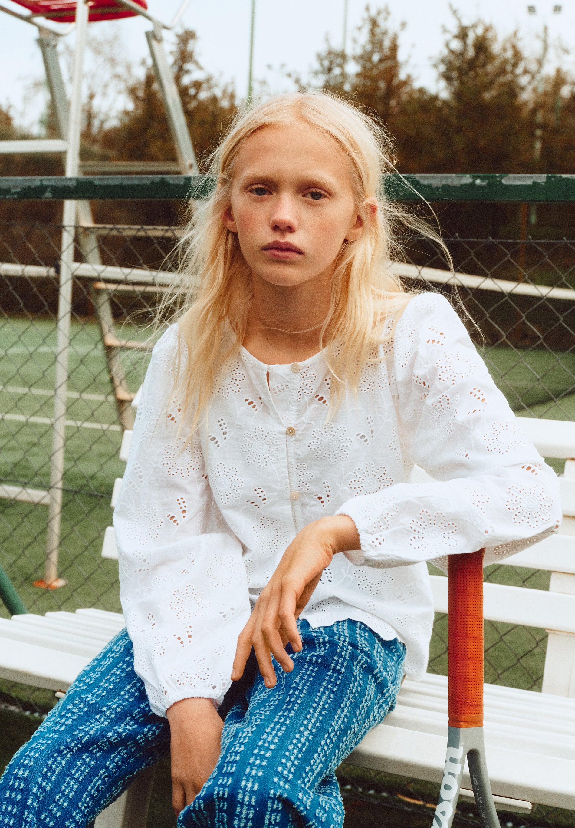 BLUSA PERFORADA BOTONES