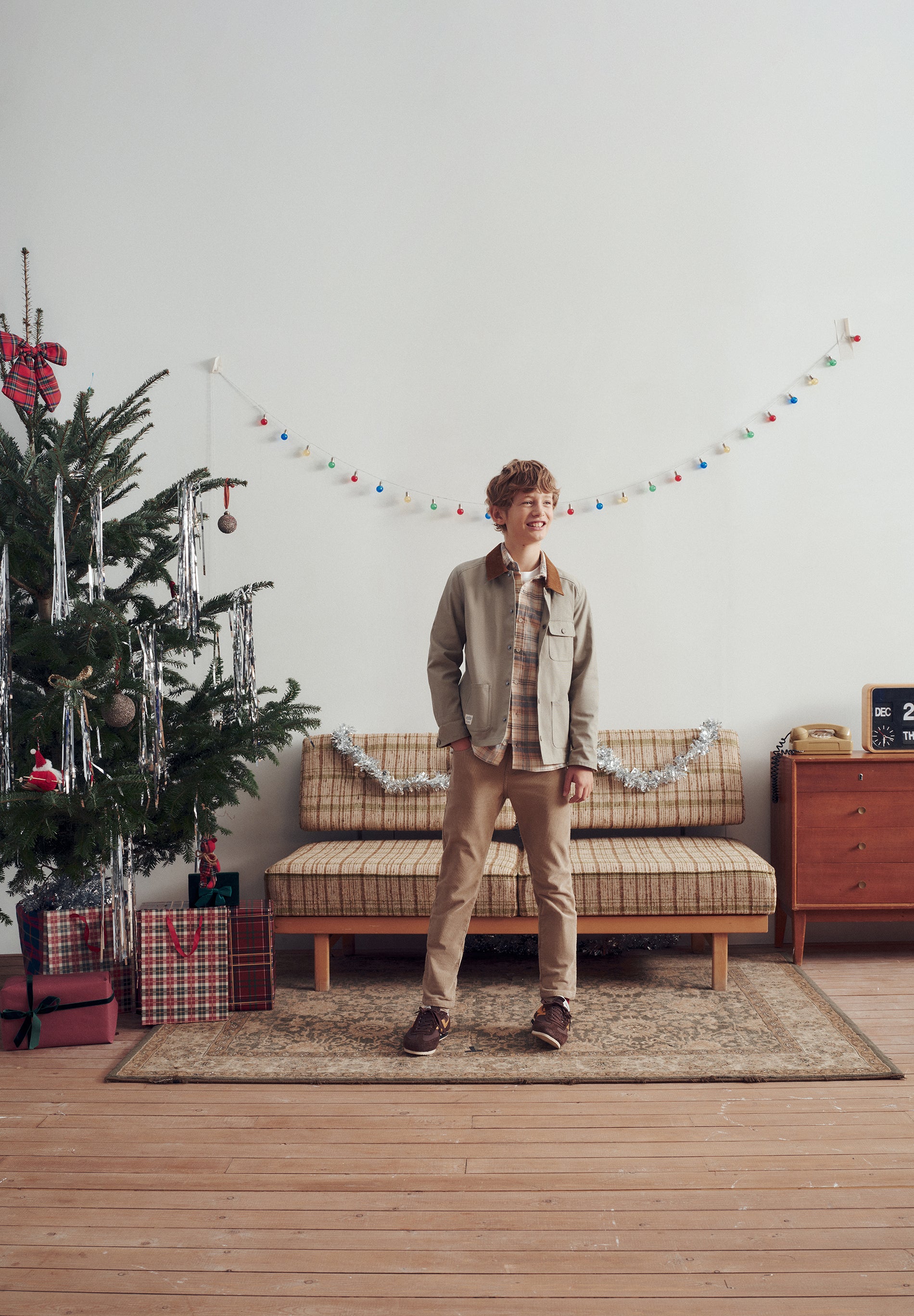 PANTALÓN REGULAR FIT BÁSICO