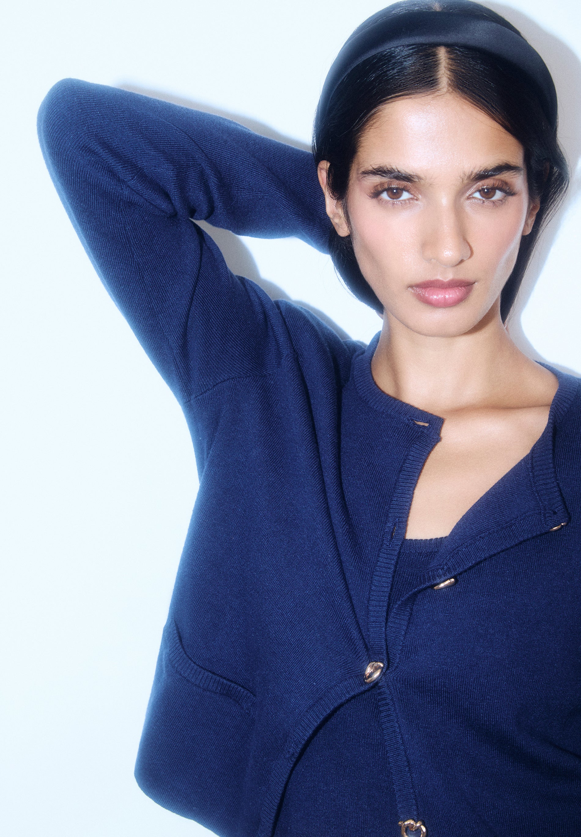 CARDIGAN BOTONES DORADOS