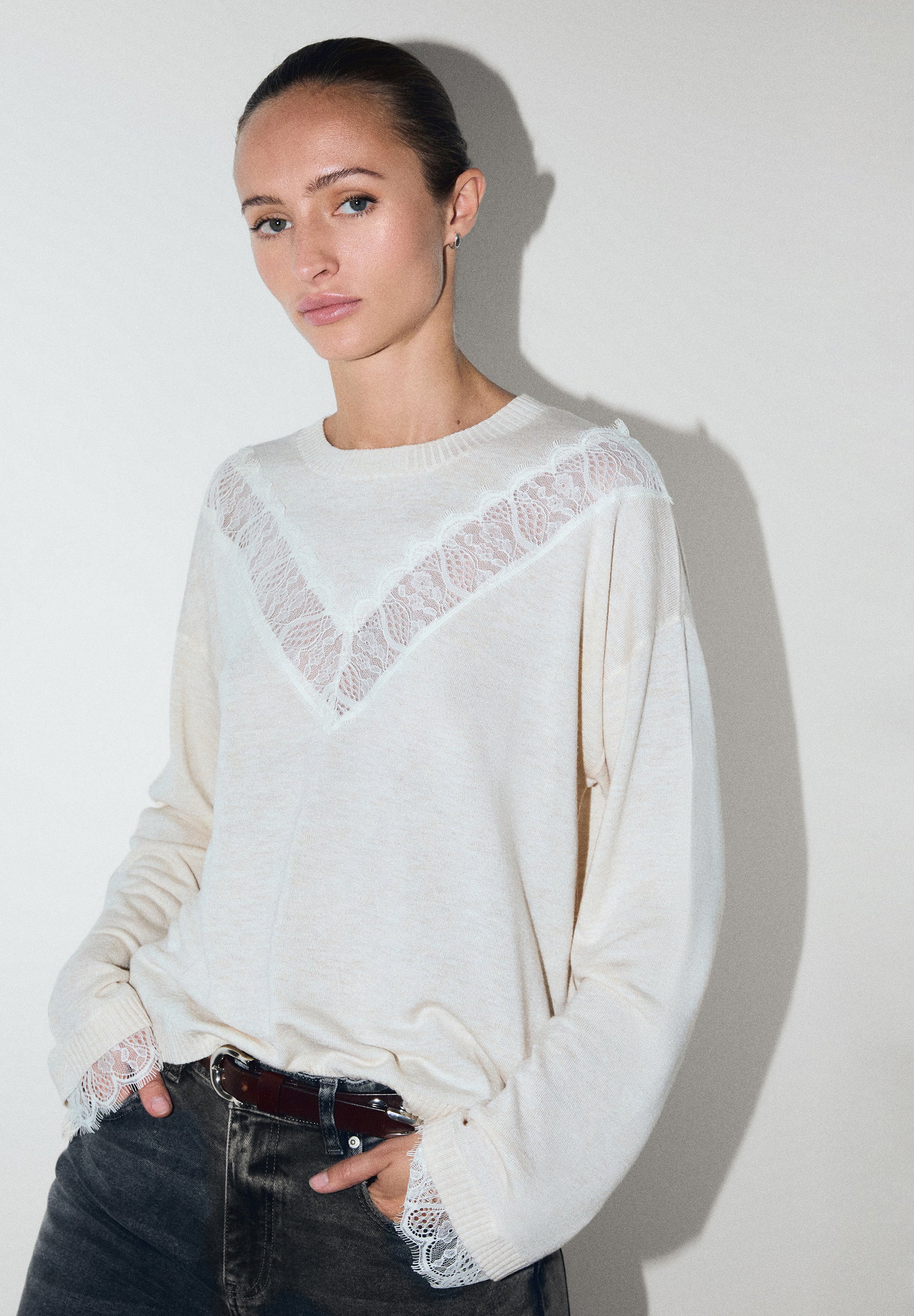 JERSEY DETALLES ENCAJES