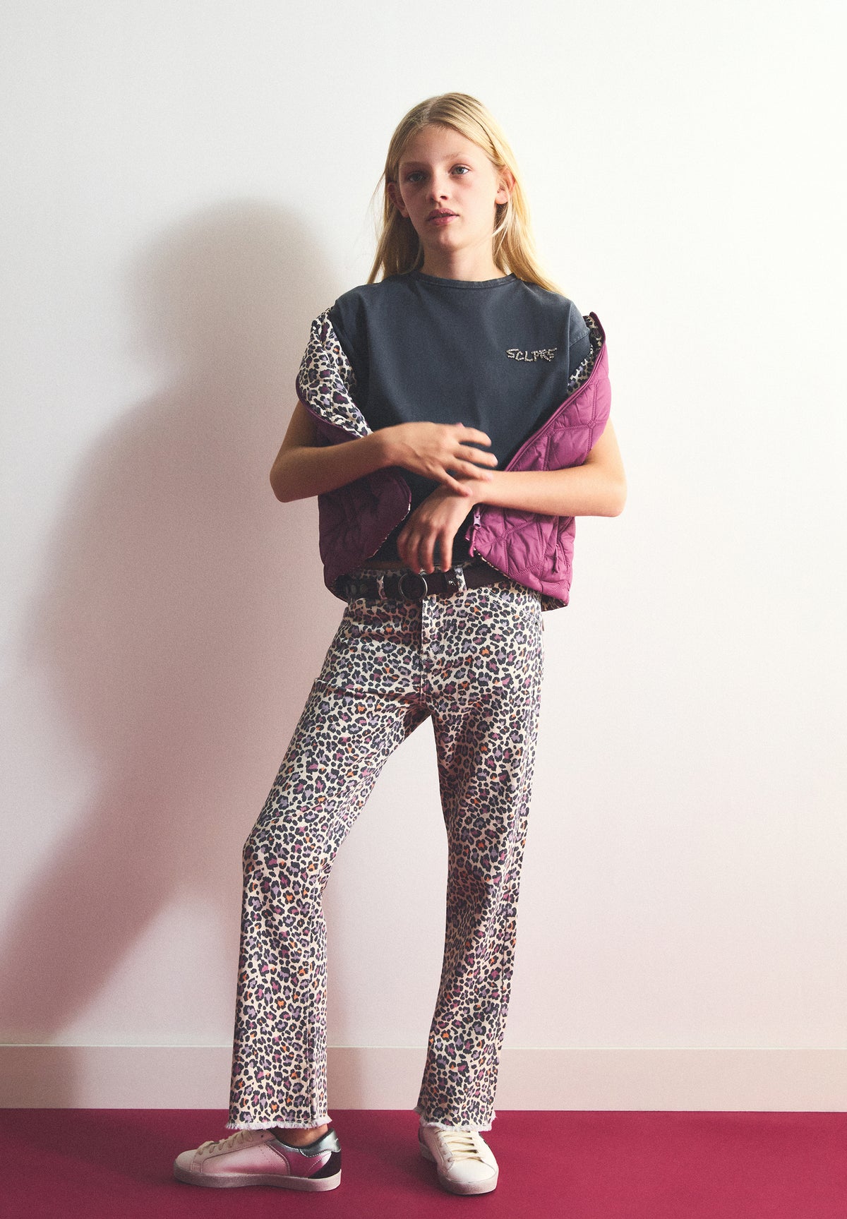 CAMISETA DETALLE STRASS