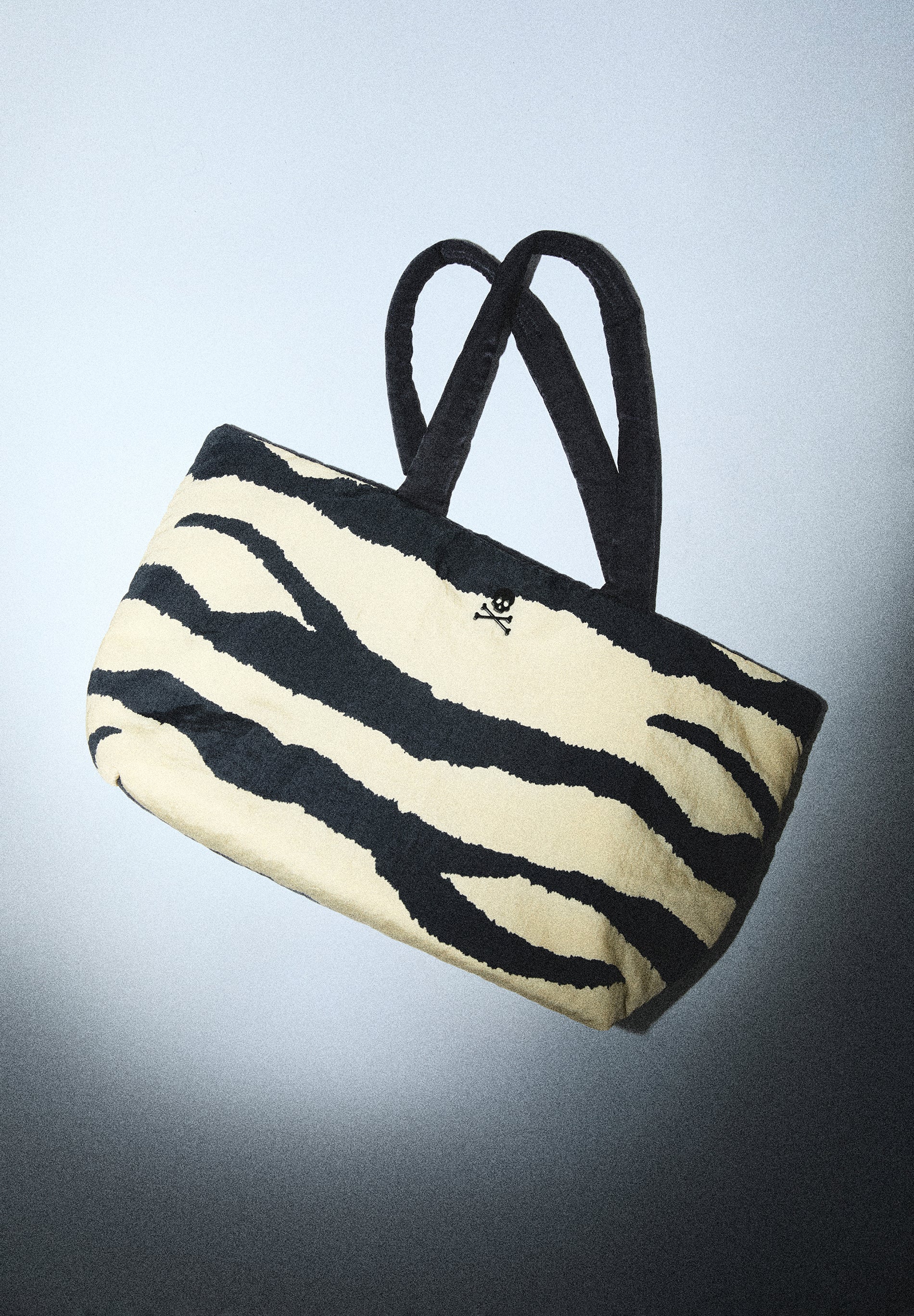 BOLSO SHOPPER REVERSIBLE ANIMAL PRINT