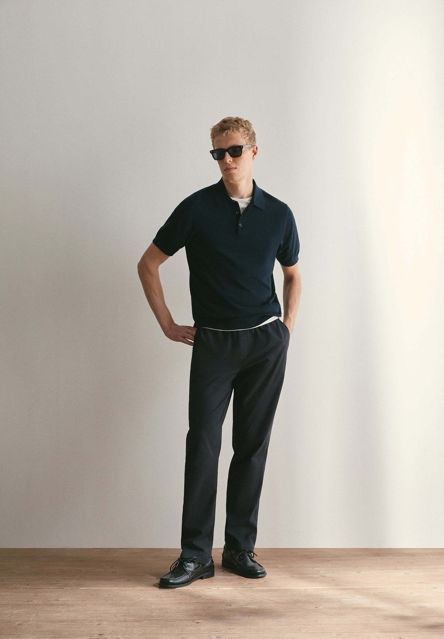 PANTALÓN RELAXED FIT CON CORDÓN