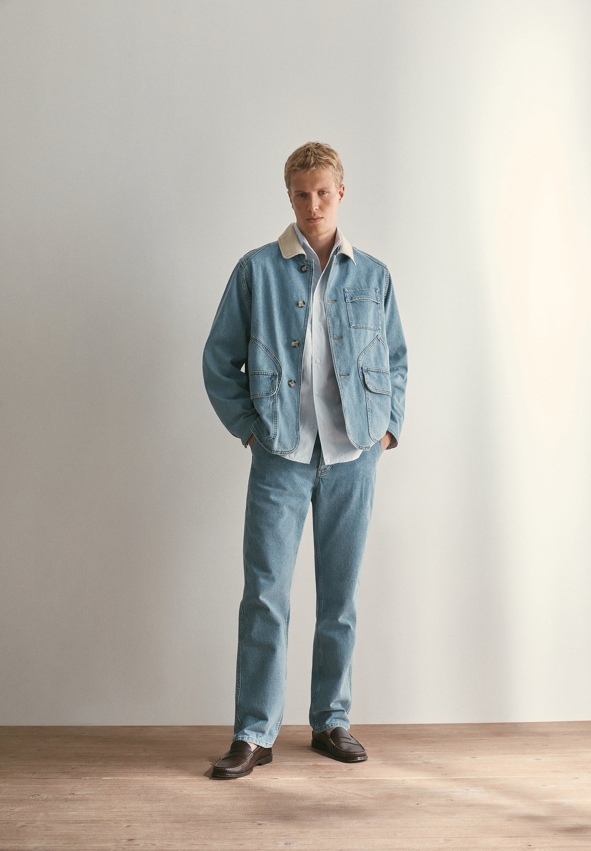 JEAN WASHED REGULAR FIT