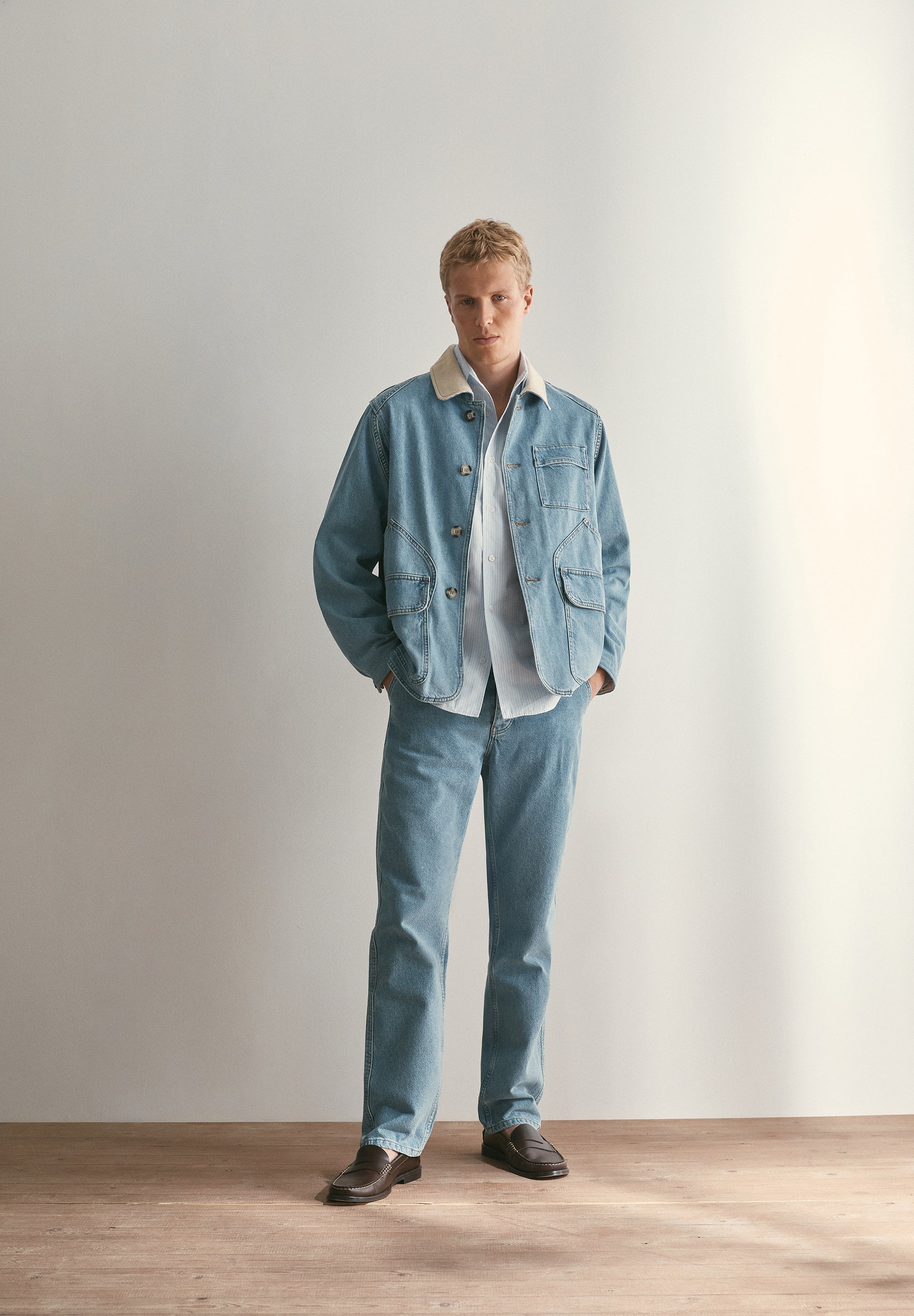 JEAN WASHED REGULAR FIT