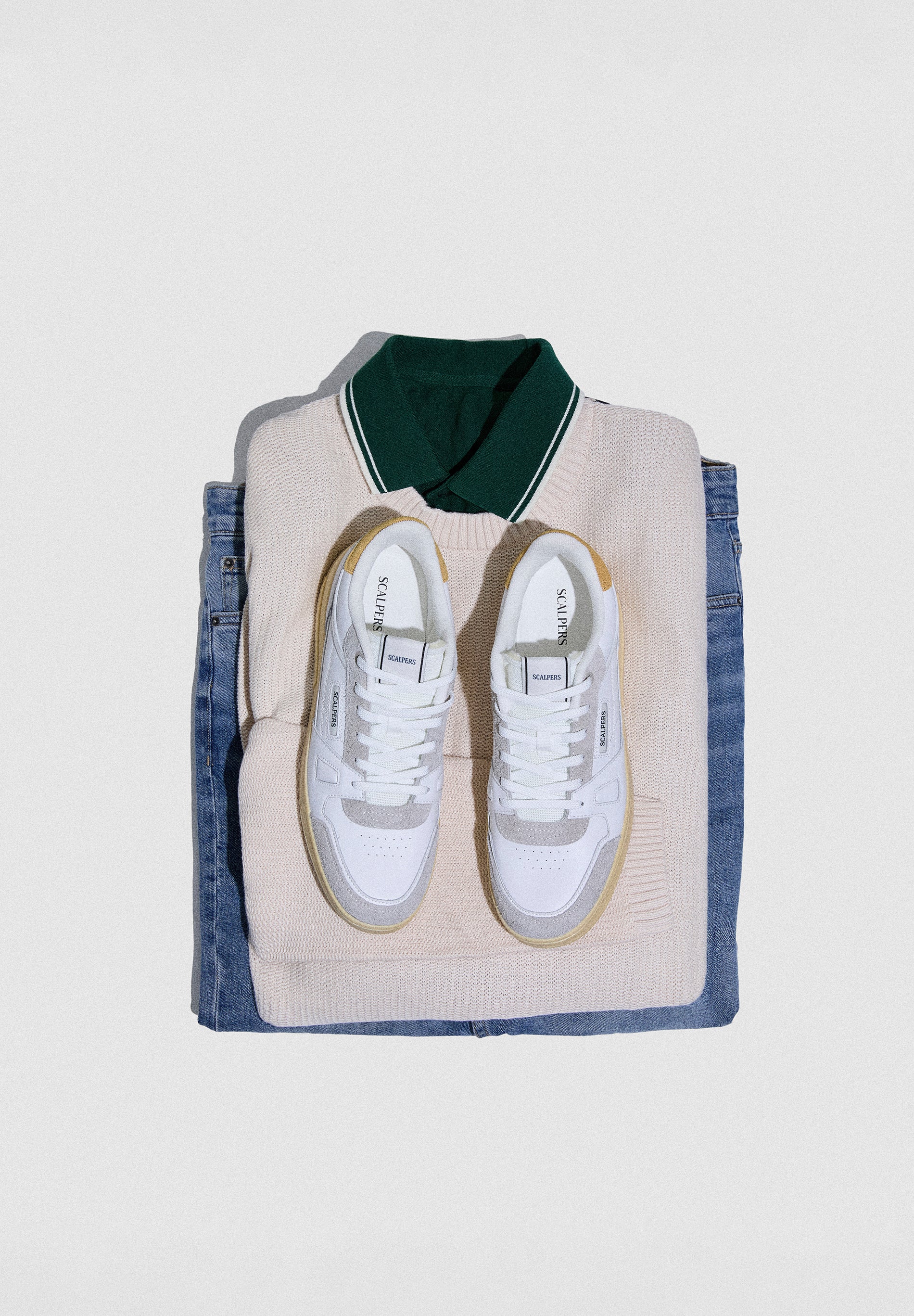 SNEAKERS CALAVERA PIEL