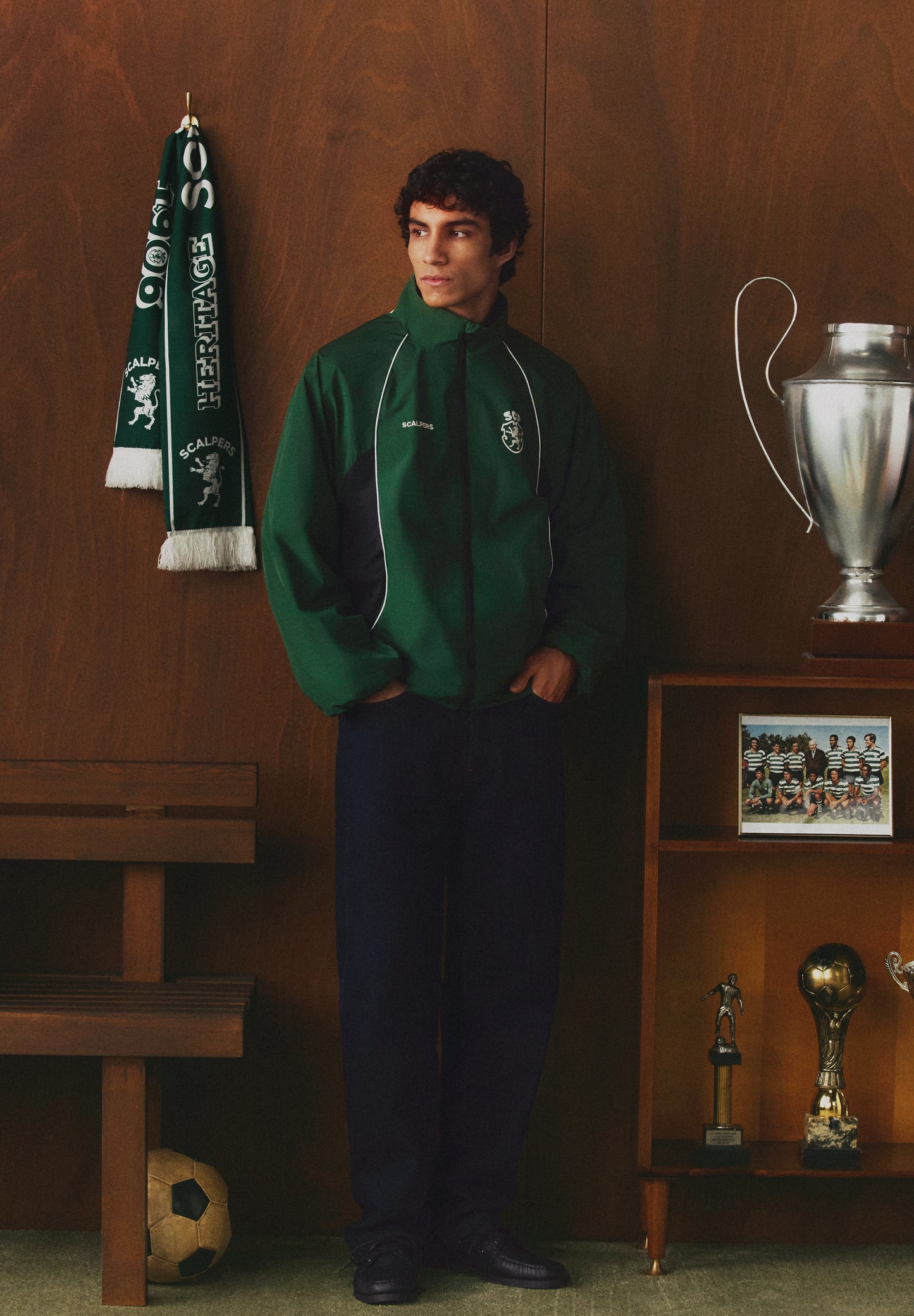 CAZADORA CORTAVIENTOS SCALPERS X SPORTING CP