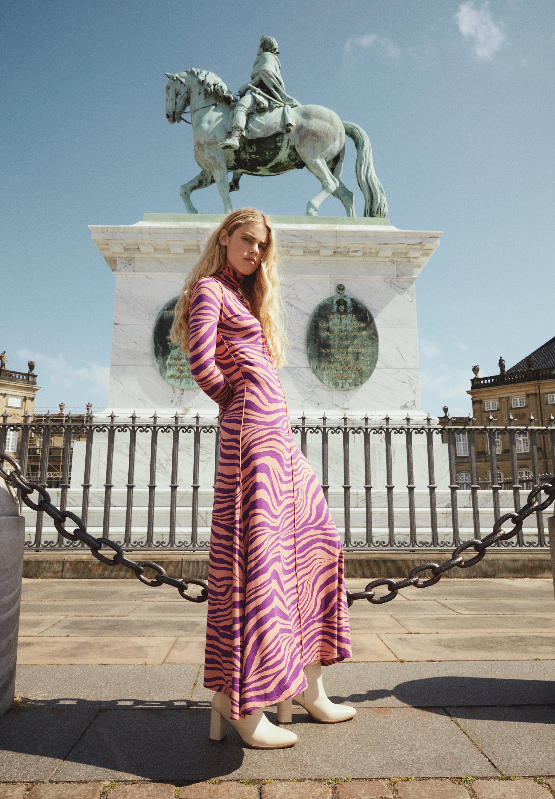 VESTIDO MIDI CEBRA