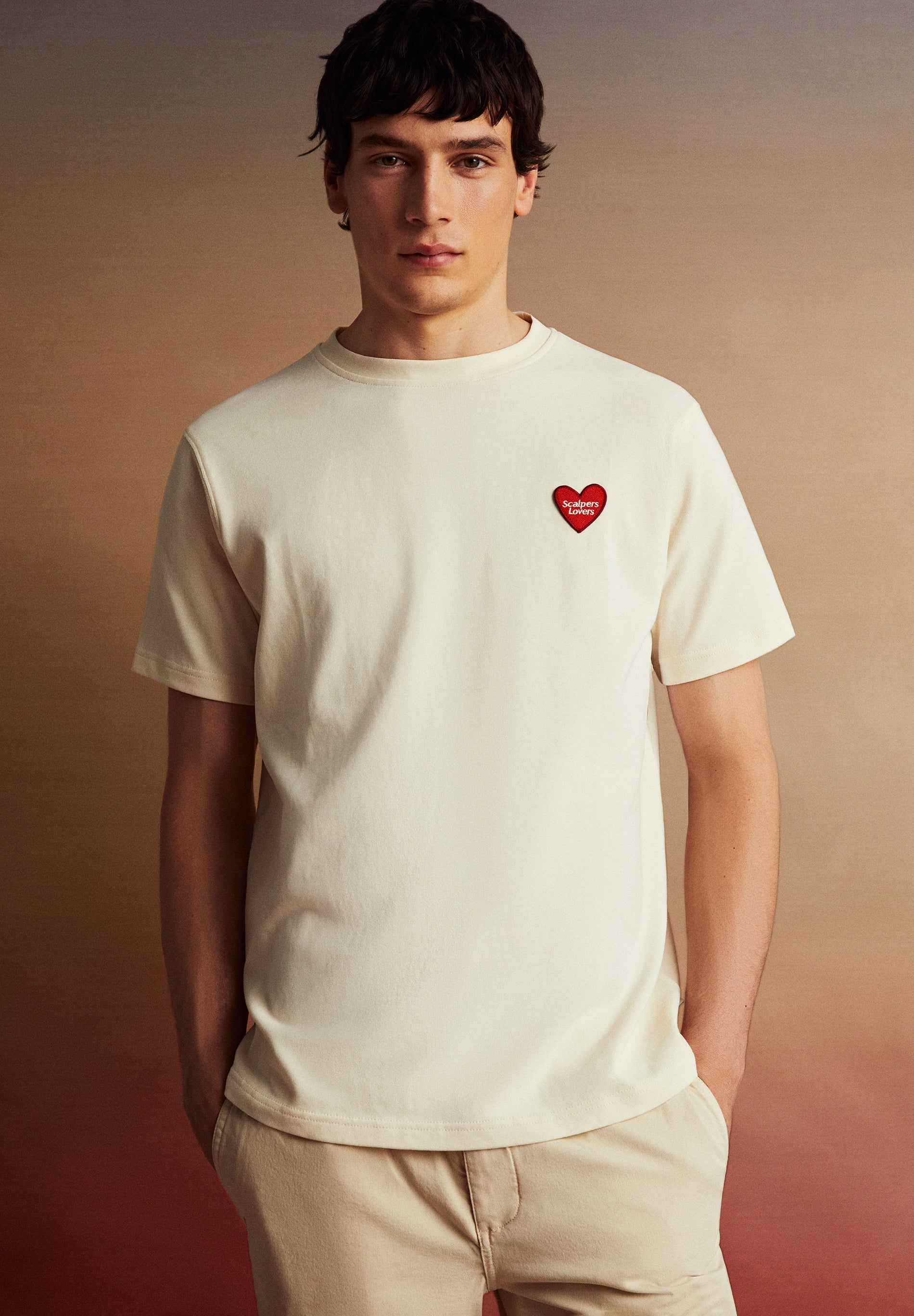 CAMISETA PRINT FRONTAL LOVE