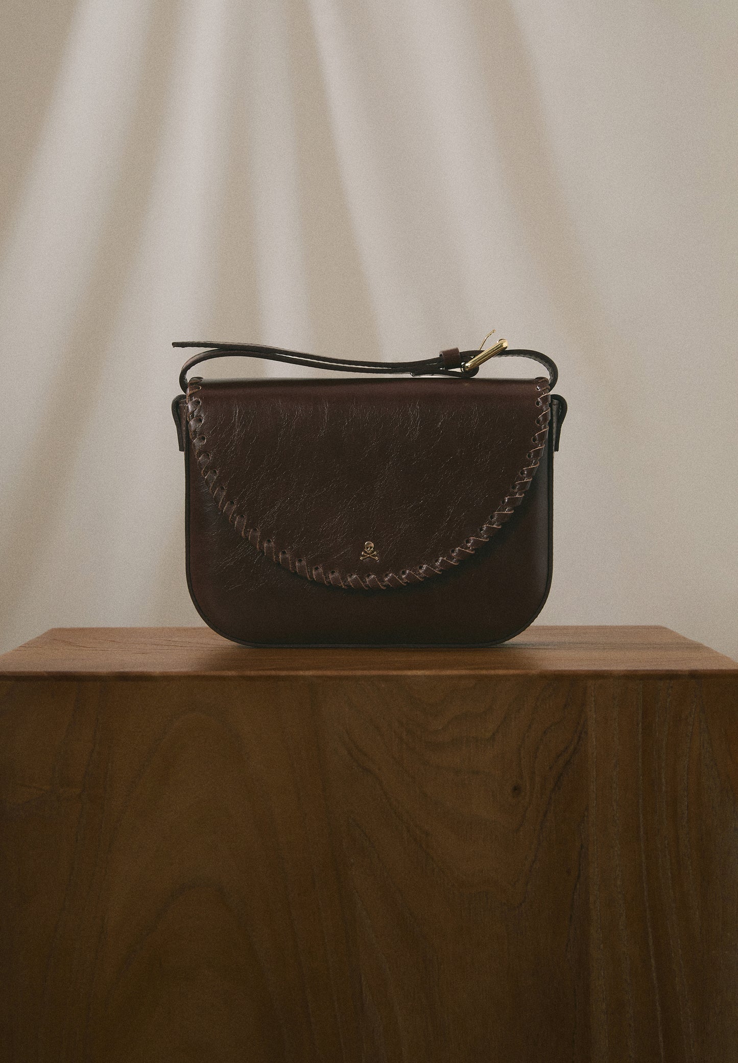 BOLSO BANDOLERA PIEL TRENZADA