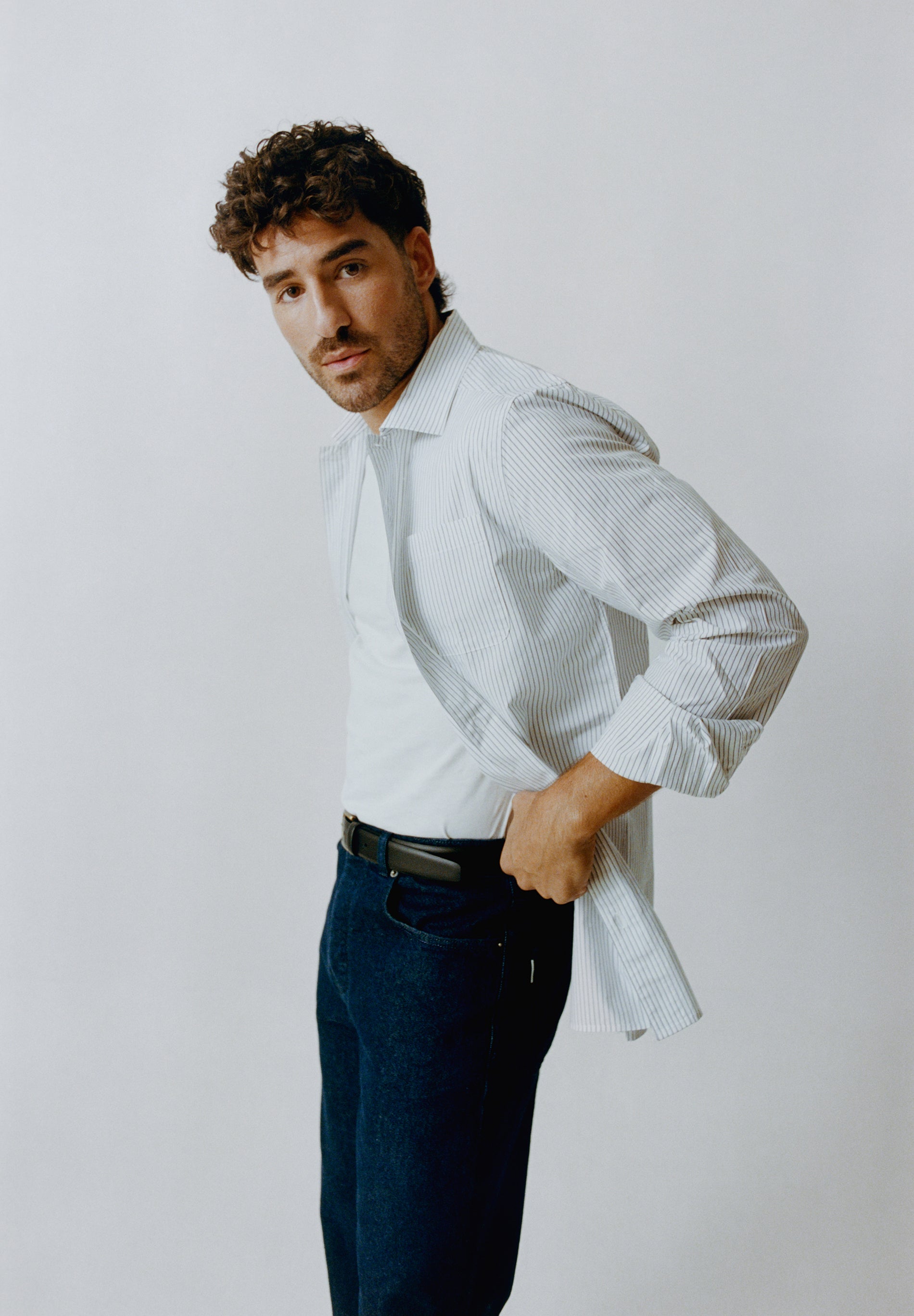 PANTALON VAQUERO CROPPED