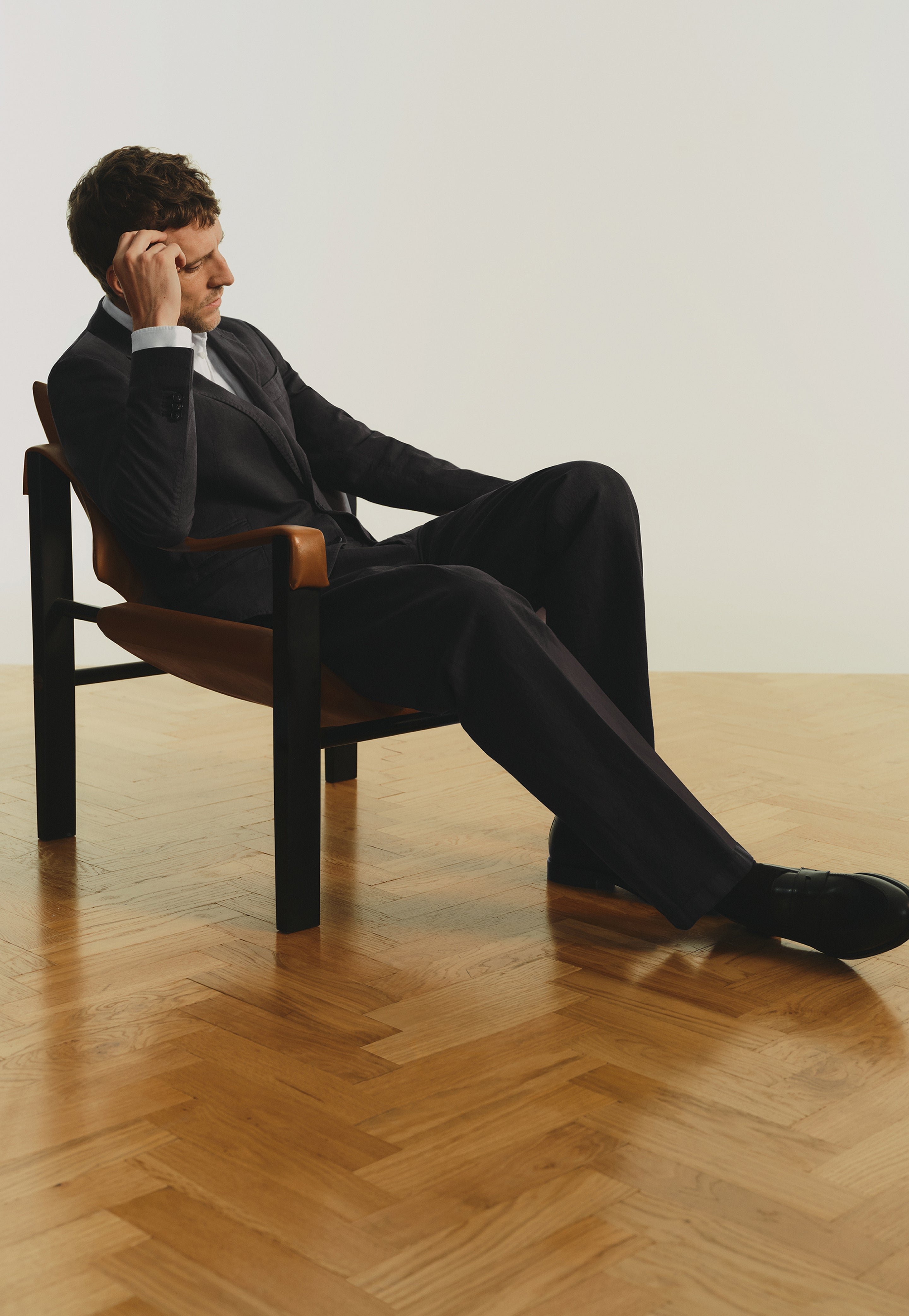 des_120426_tailoring_linos_10