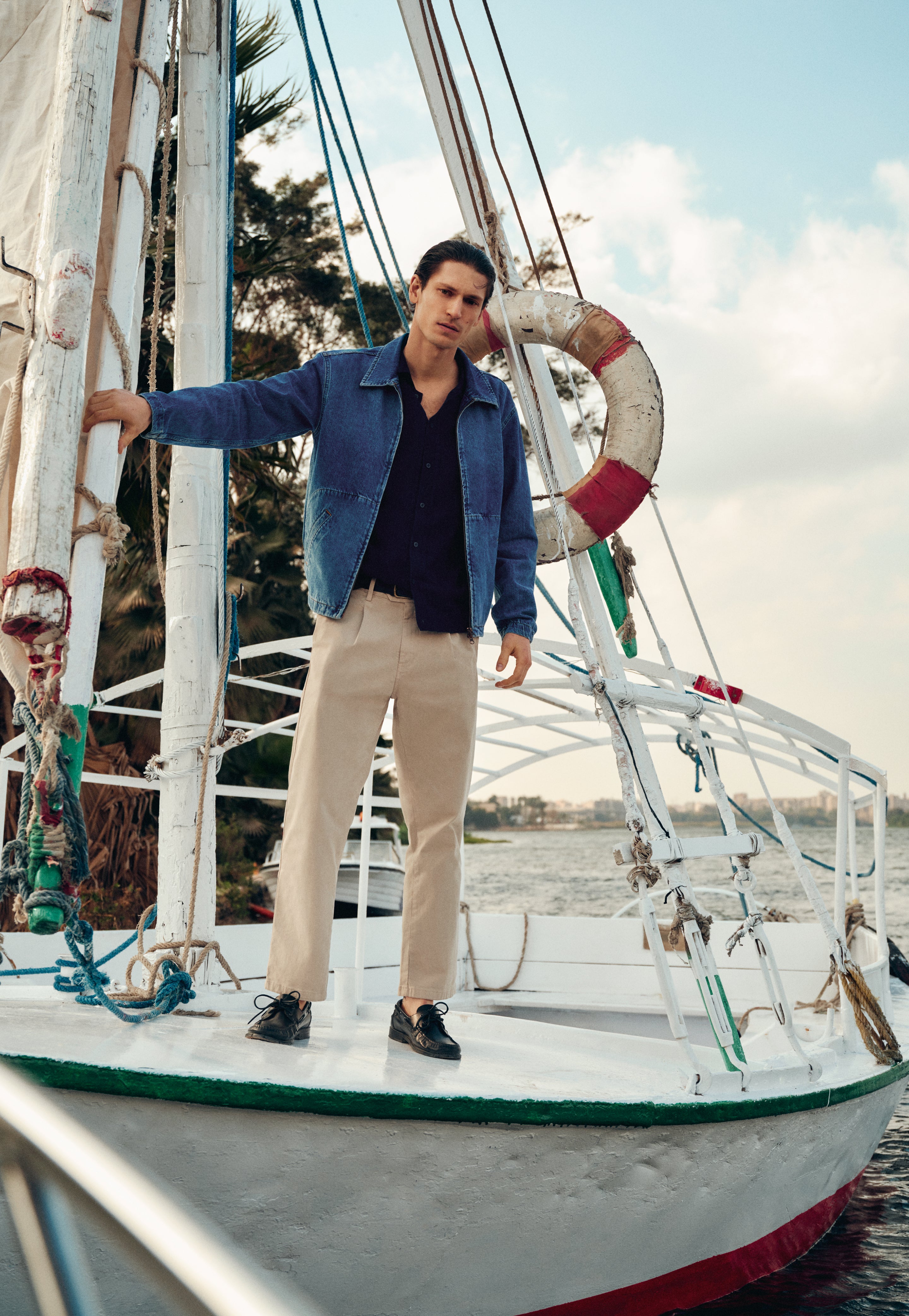 des_150326_cairo_h_24