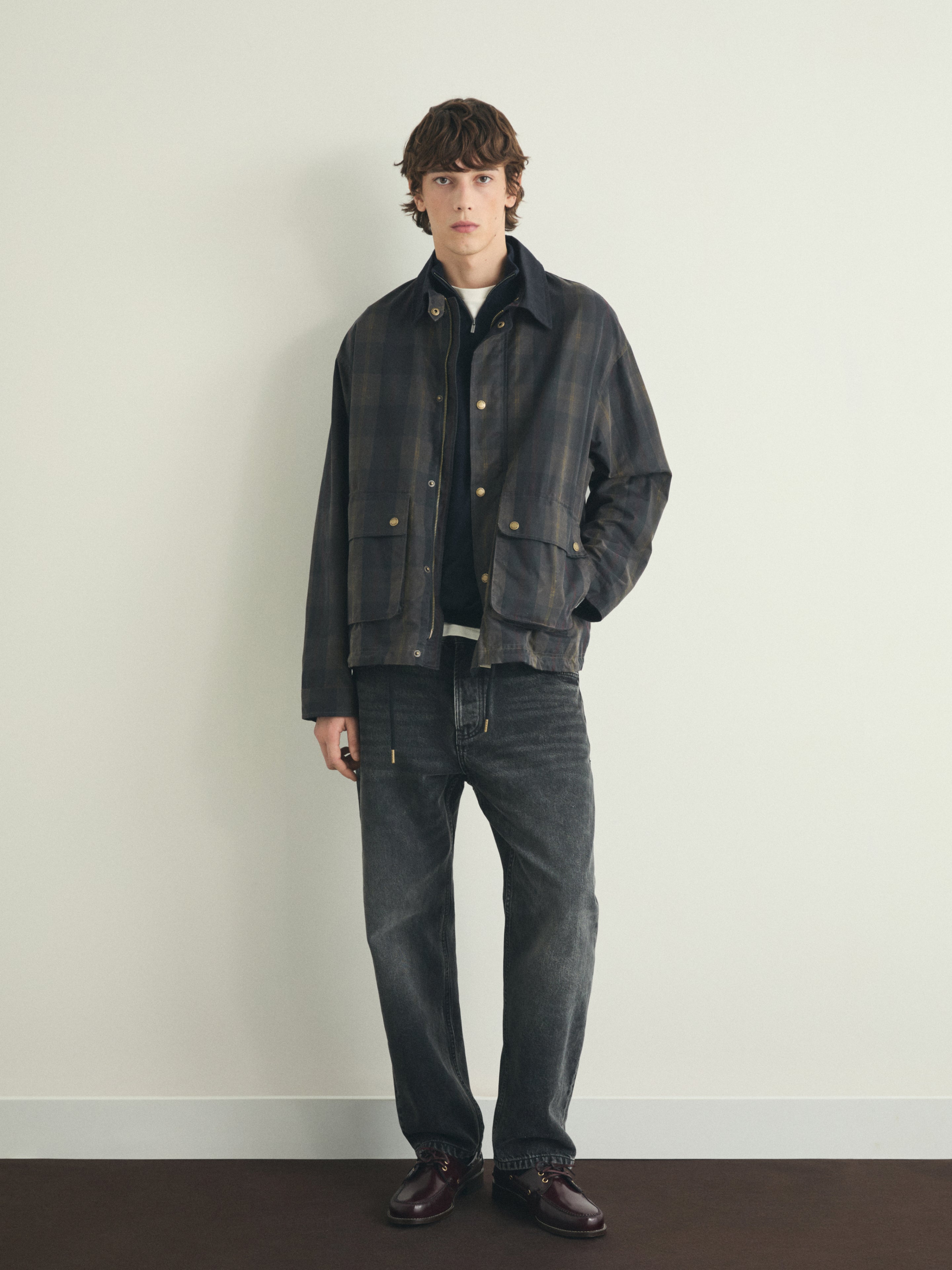 des_180126_previewing_h_01