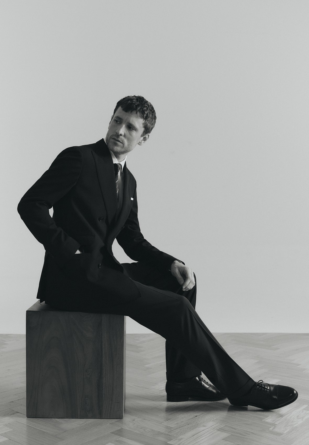 mob_230326_tailoring_h_10