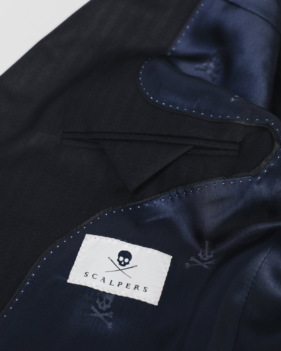 TRAJE CLÁSICO RAYA DIPLOMÁTICA