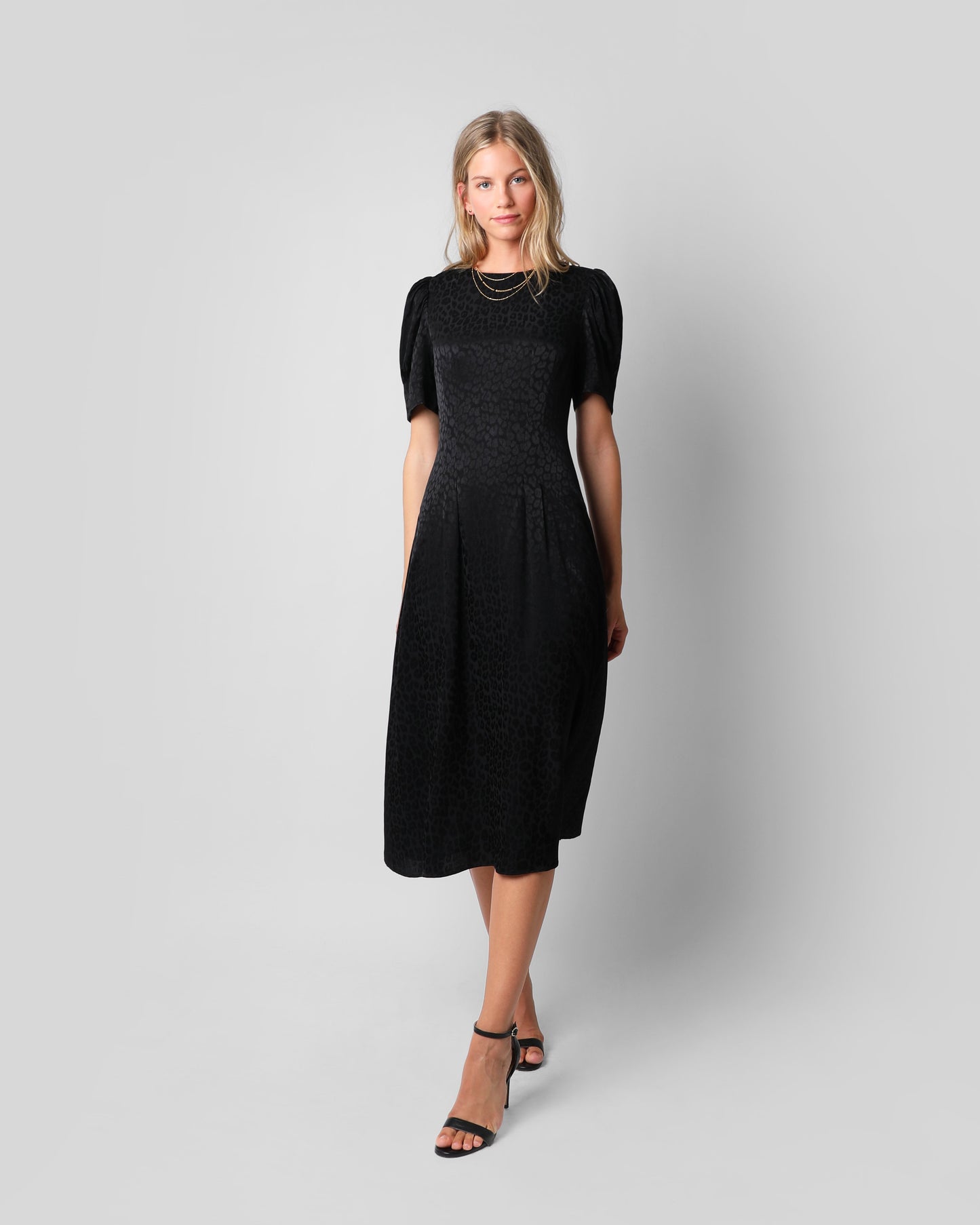 VESTIDO JACQUARD LEOPARDO