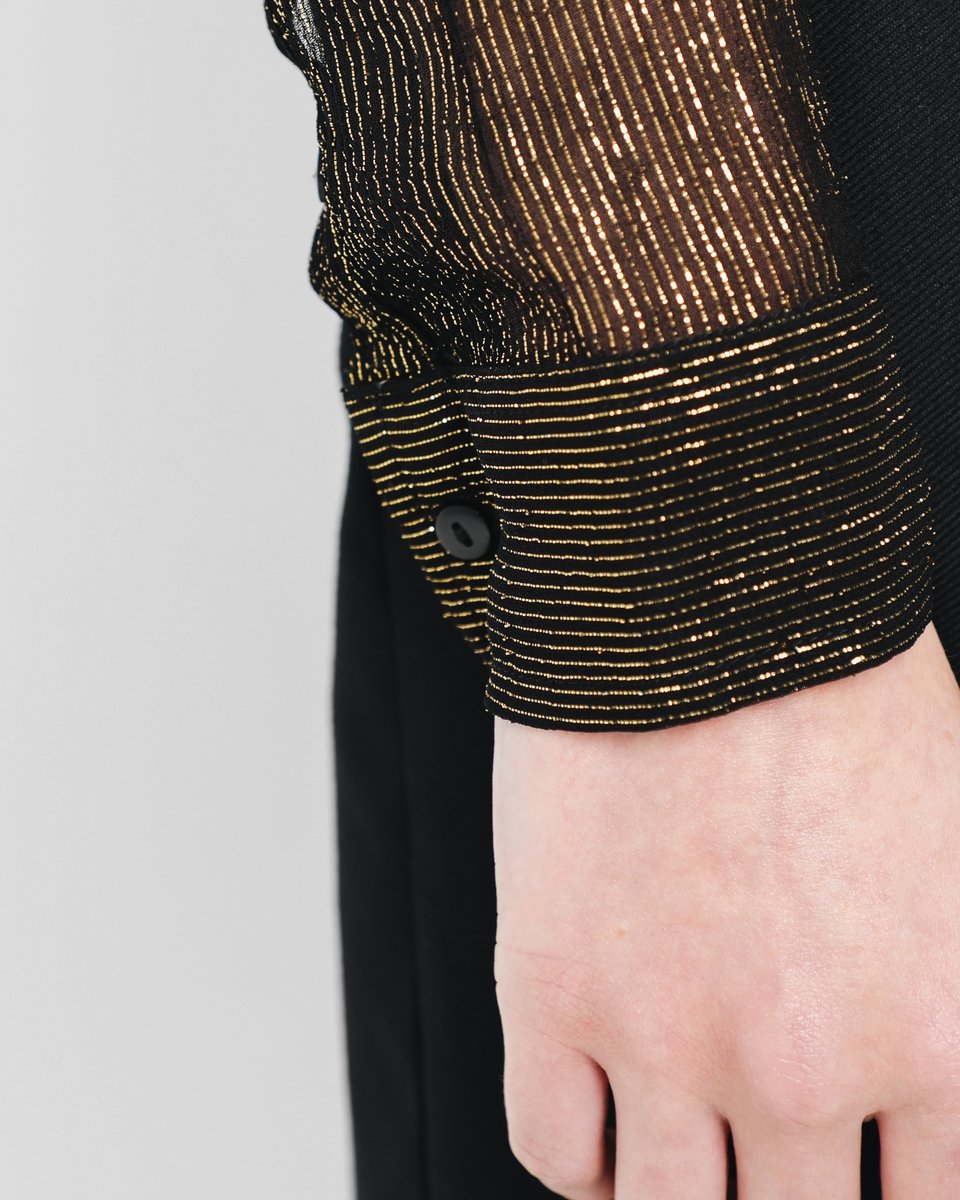 BLUSA LUREX CUELLO MAO