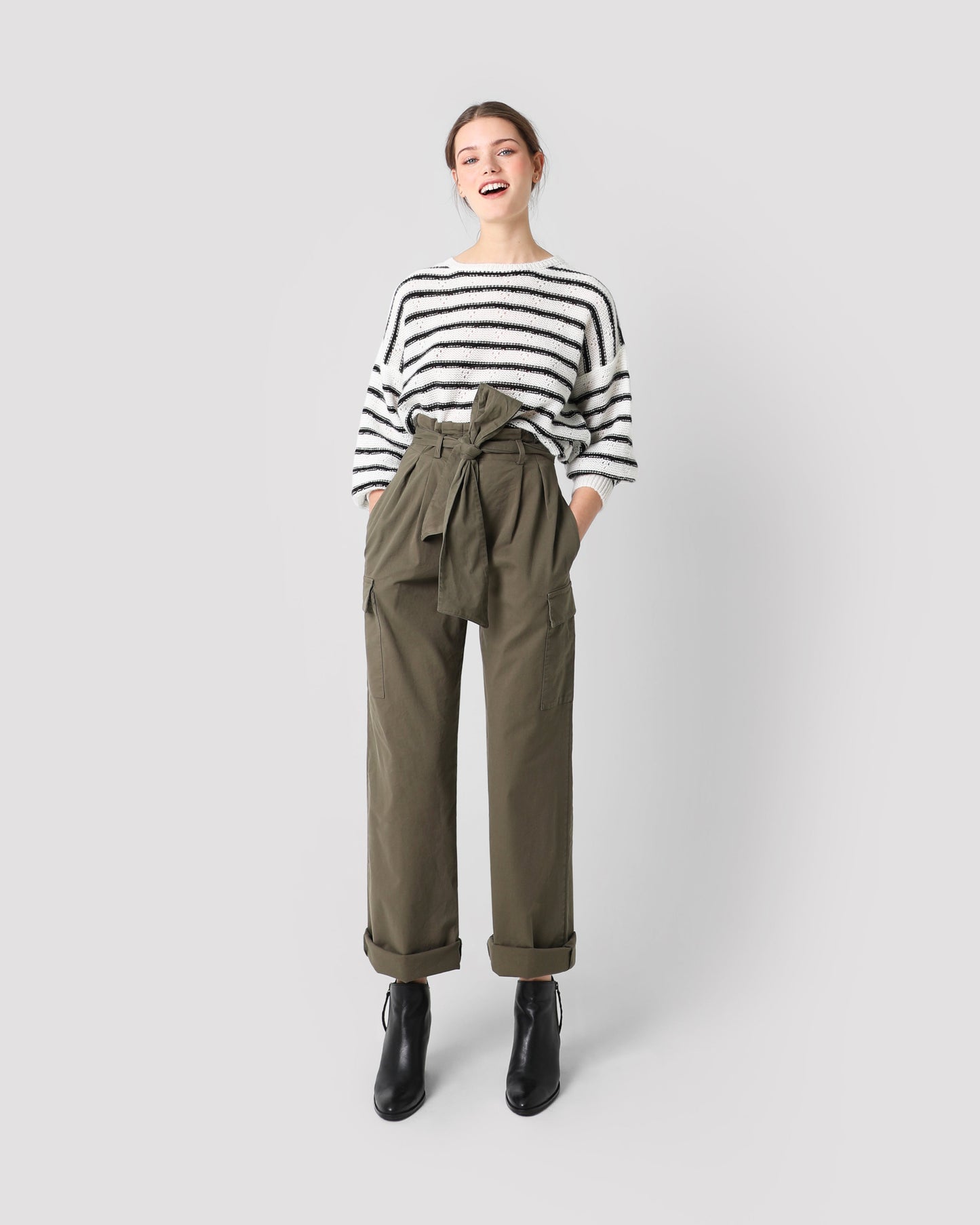 PANTALON JAPO SARGA BOLSILLOS KAKHI